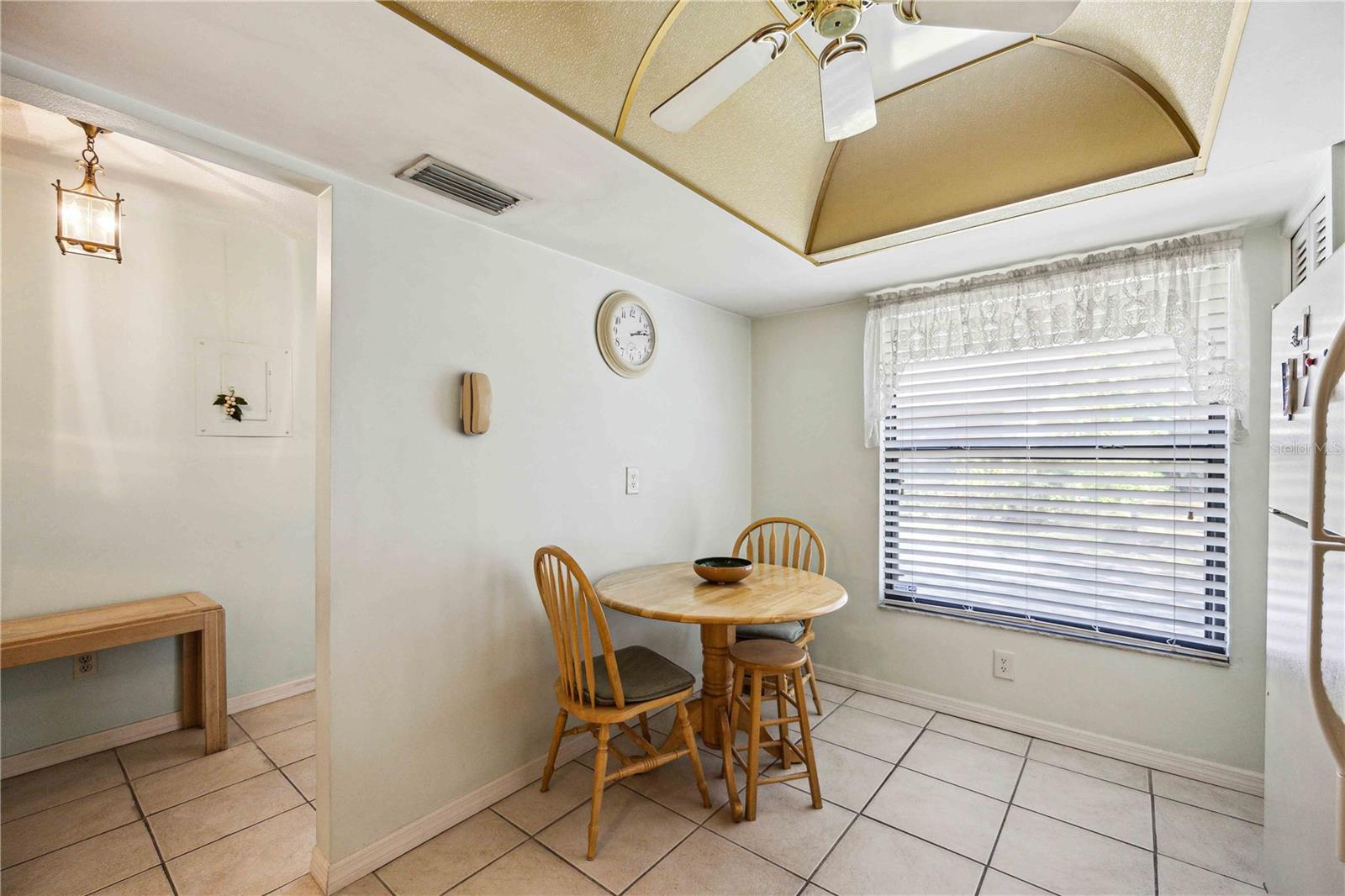 1325 BANCHORY LN LN #7, SARASOTA, FL, 34237