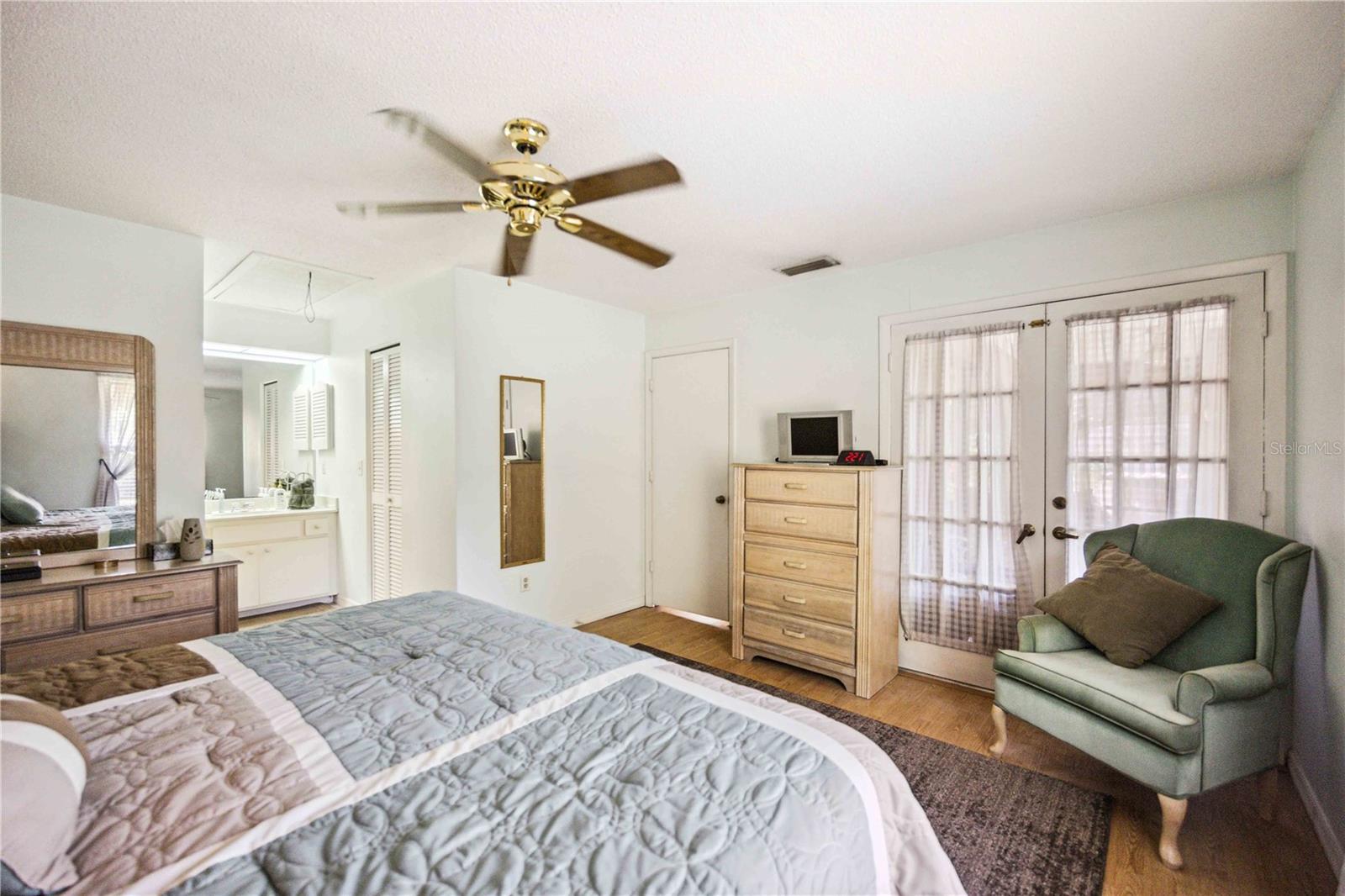 1325 BANCHORY LN LN #7, SARASOTA, FL, 34237