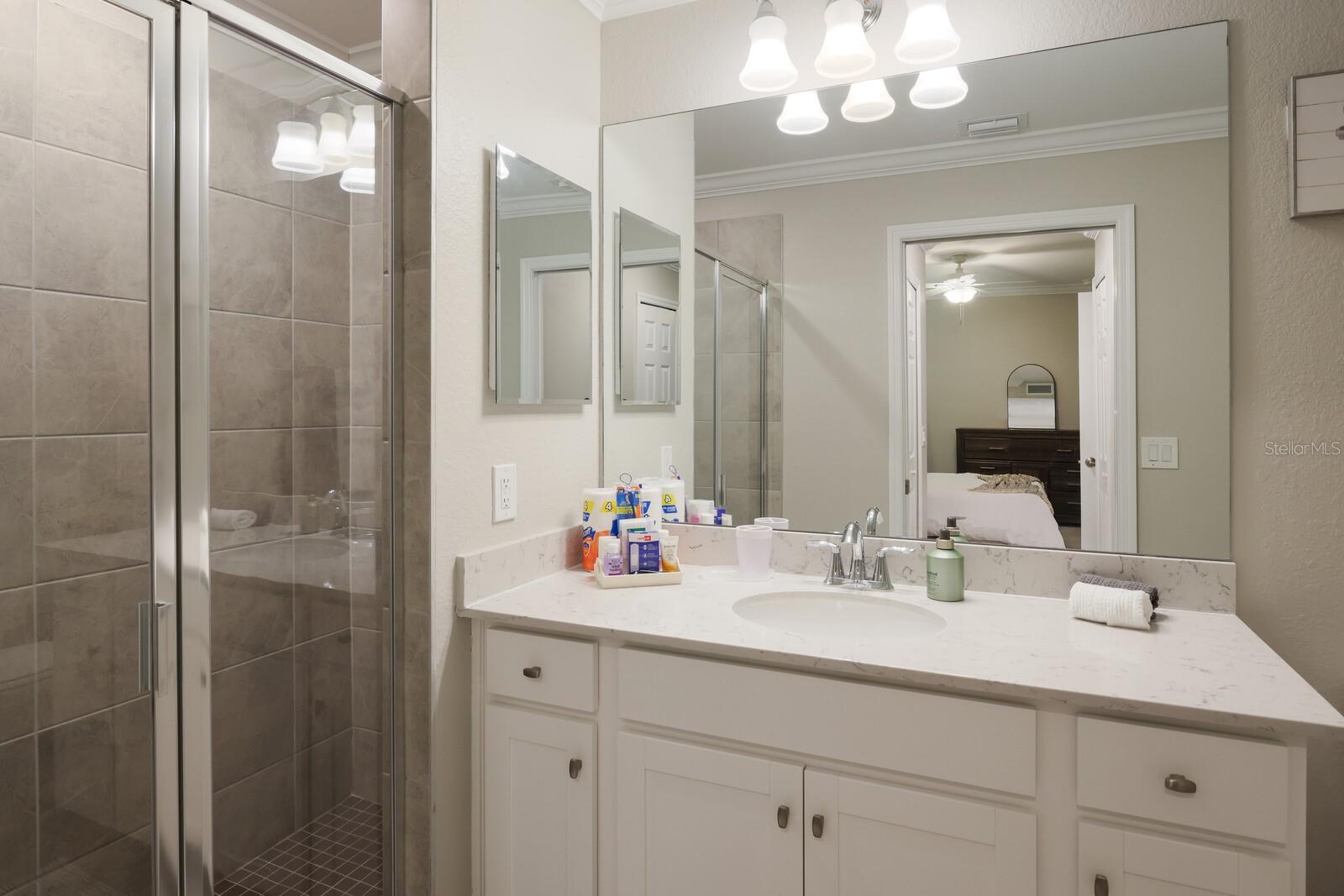 17902 GAWTHROP DR #102, BRADENTON, FL, 34211