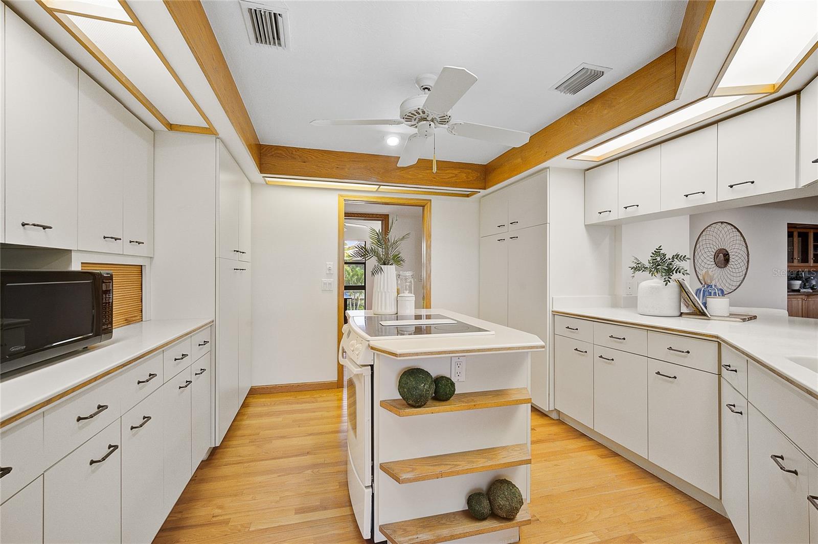 1172 HORIZON VIEW DR, SARASOTA, FL, 34242