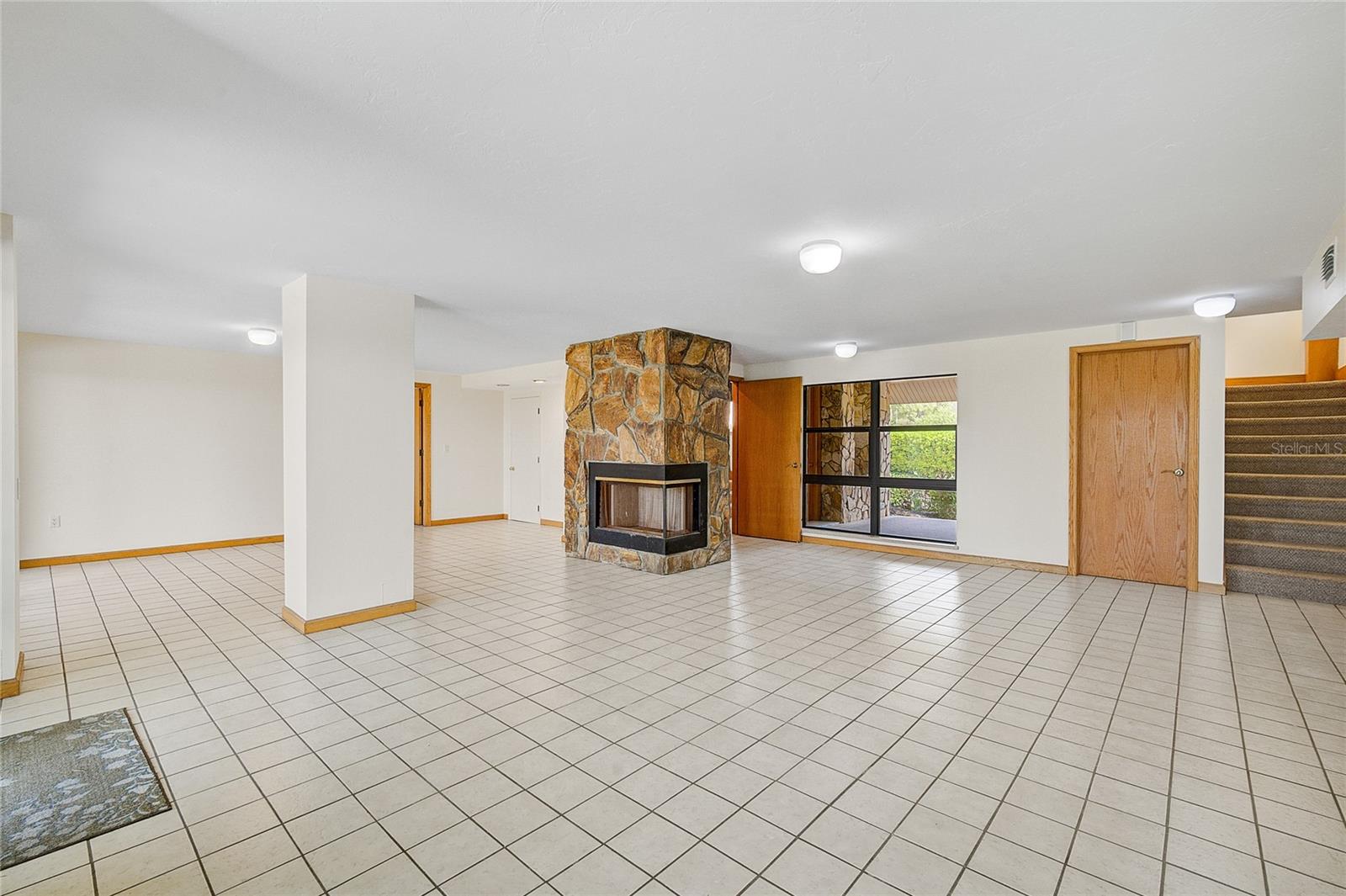 1172 HORIZON VIEW DR, SARASOTA, FL, 34242