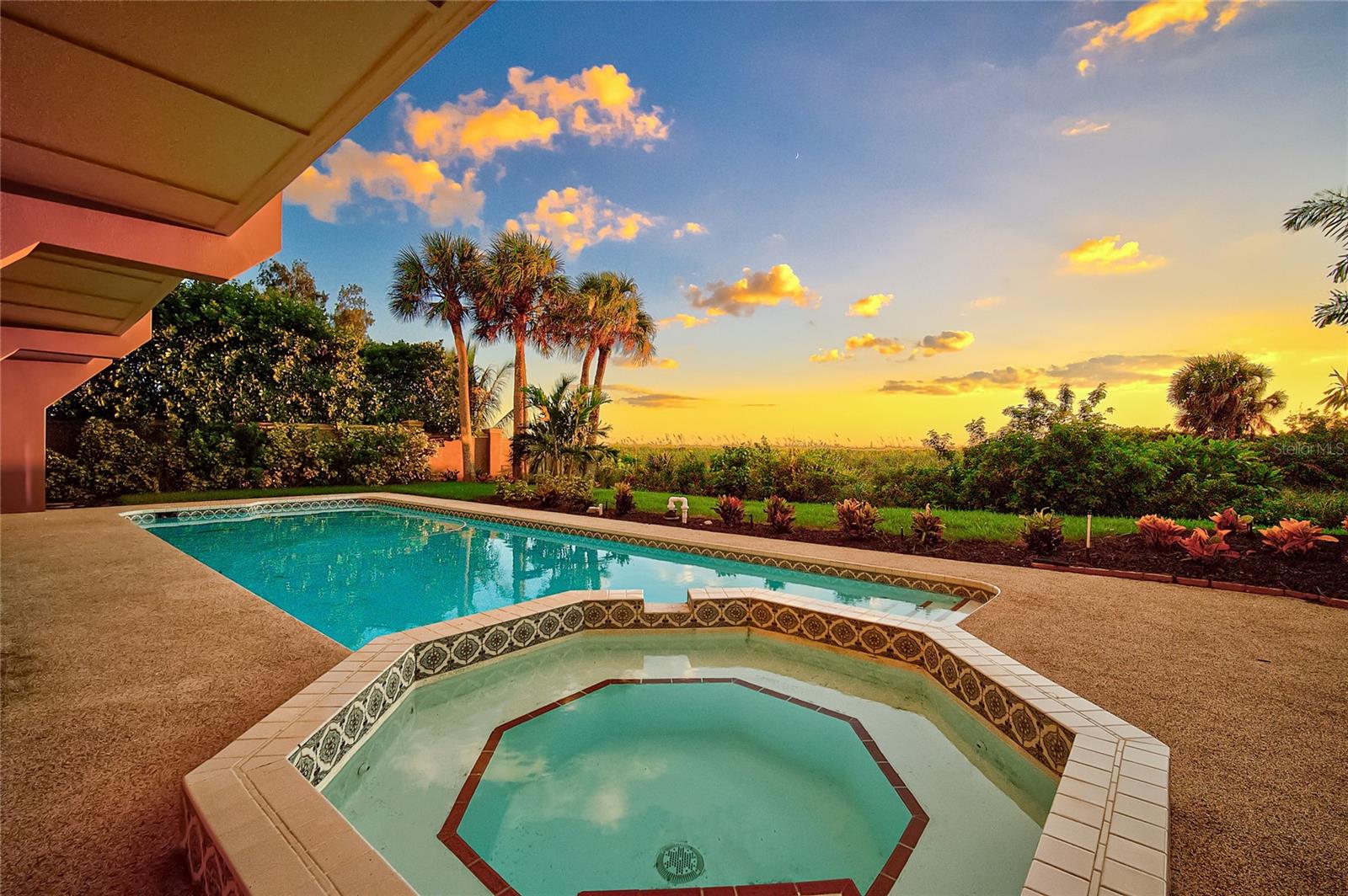 1172 HORIZON VIEW DR, SARASOTA, FL, 34242