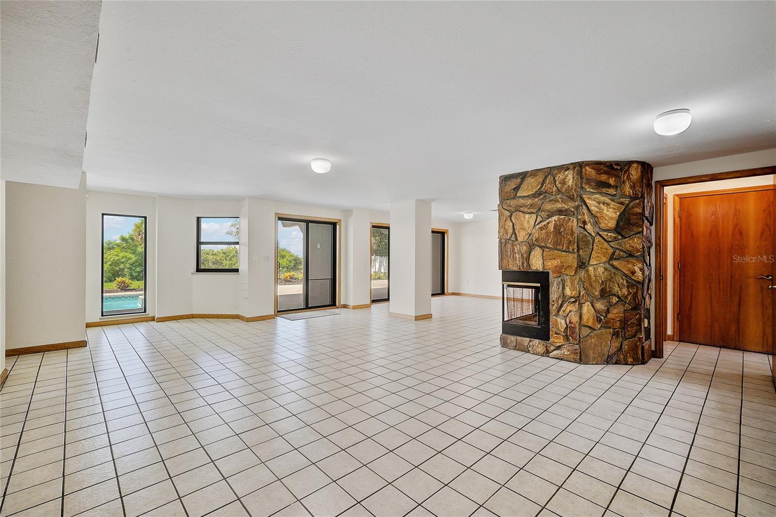 1172 HORIZON VIEW DR, SARASOTA, FL, 34242