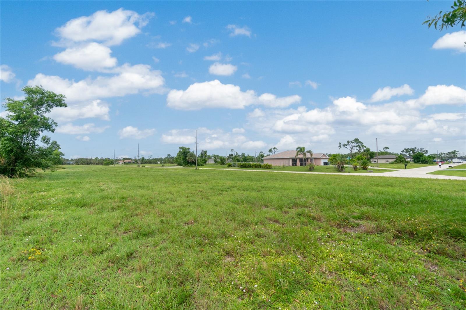 3902 NW 41ST LN, CAPE CORAL, FL, 33993