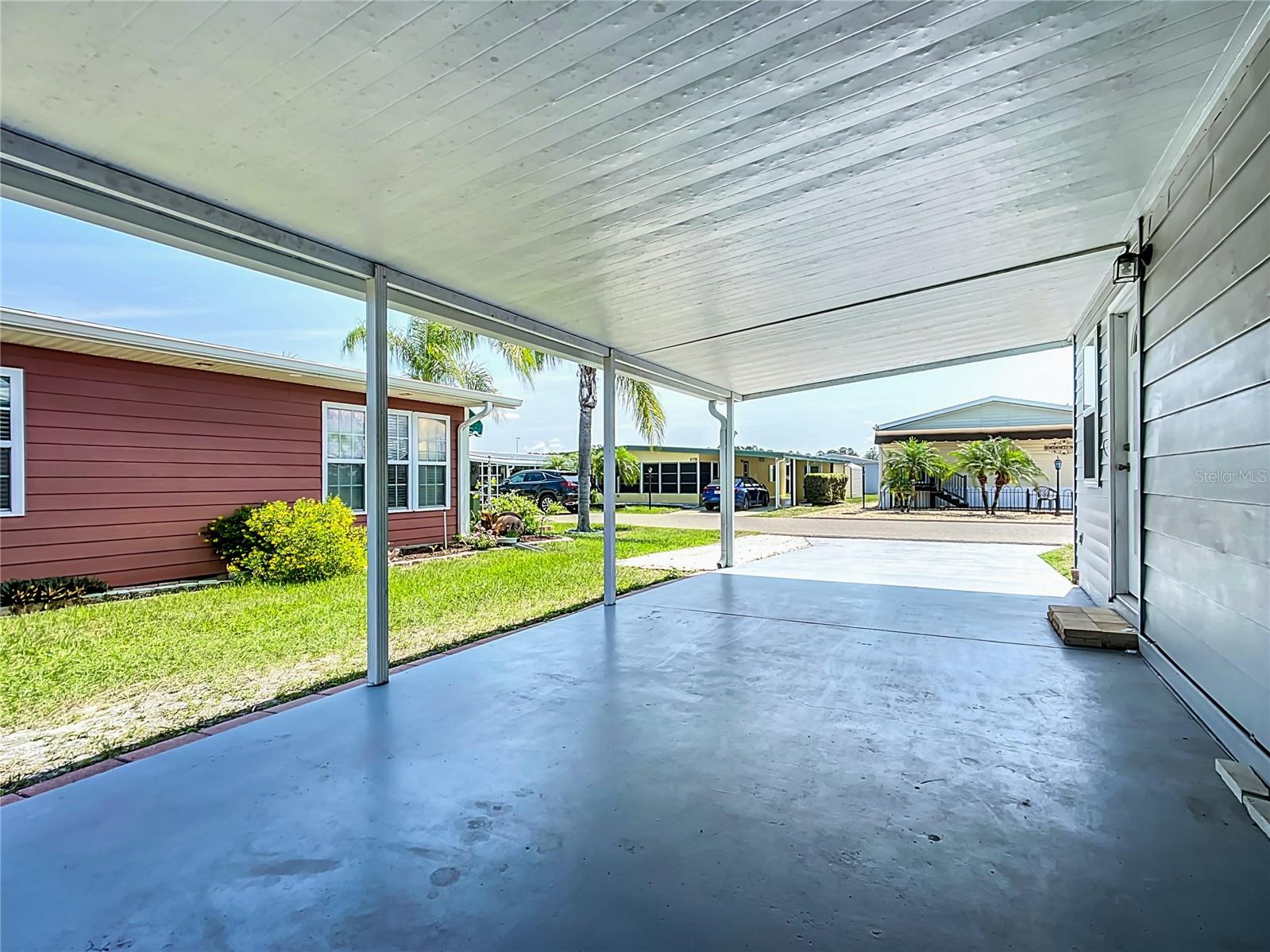 6739 KENSINGTON DR NE, WINTER HAVEN, FL, 33881
