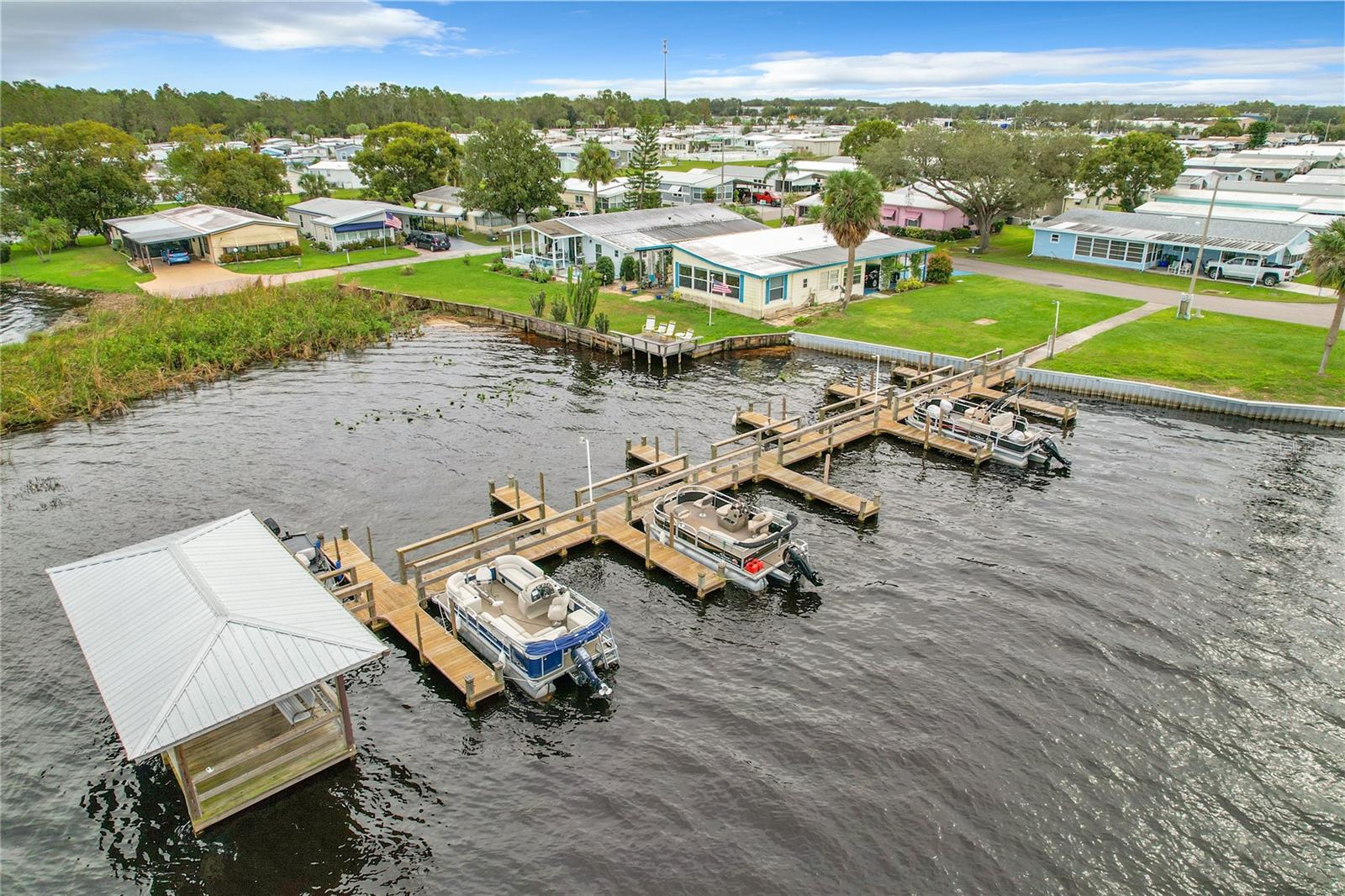 6739 KENSINGTON DR NE, WINTER HAVEN, FL, 33881
