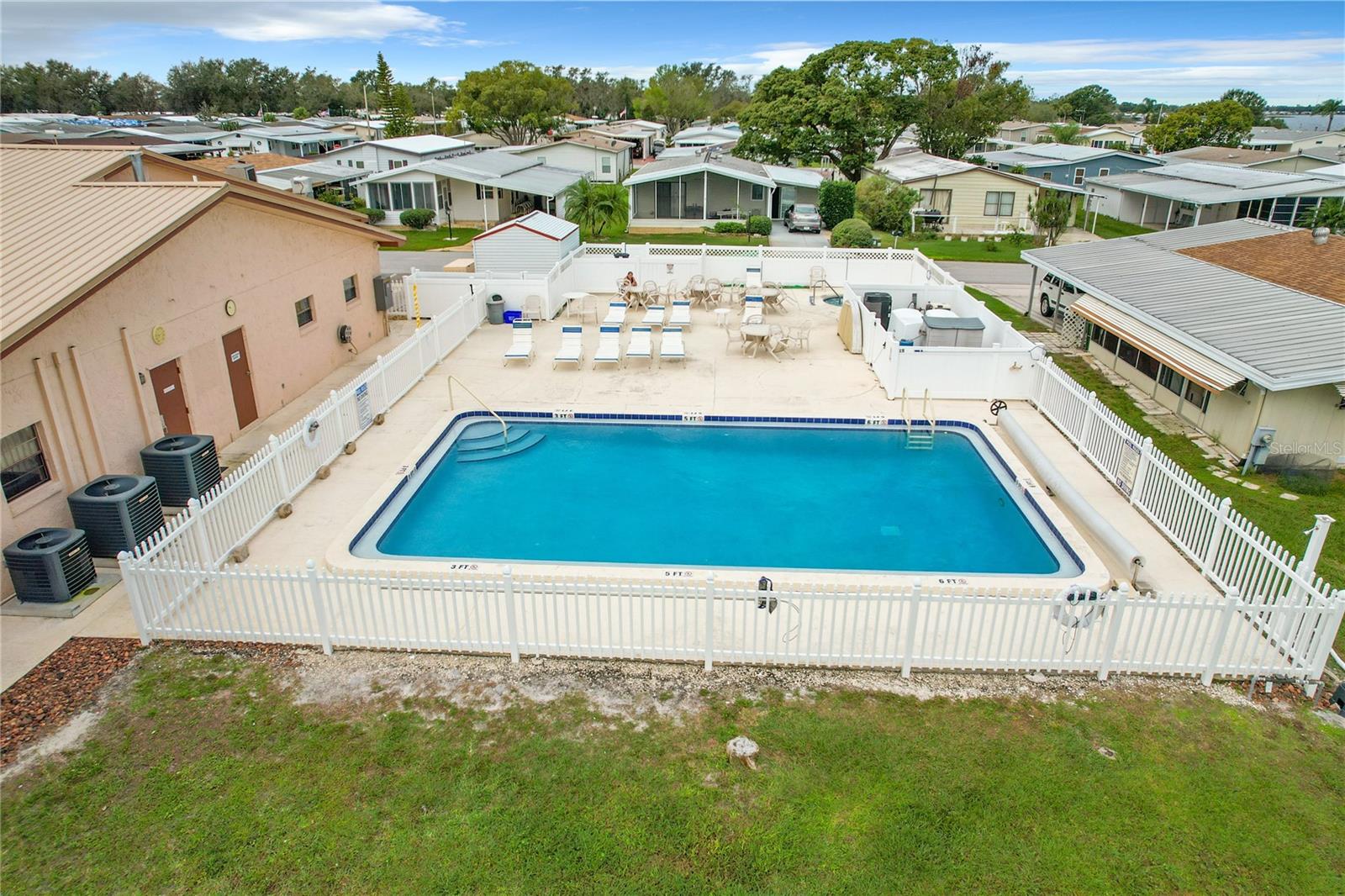 6739 KENSINGTON DR NE, WINTER HAVEN, FL, 33881