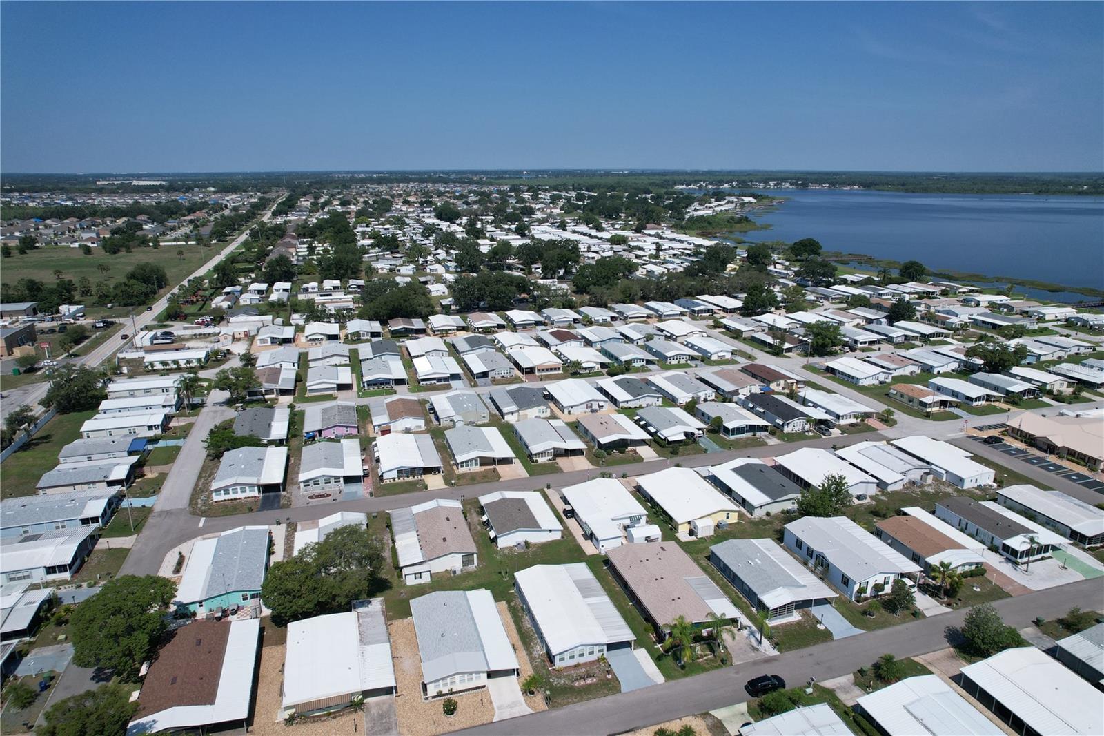 6739 KENSINGTON DR NE, WINTER HAVEN, FL, 33881
