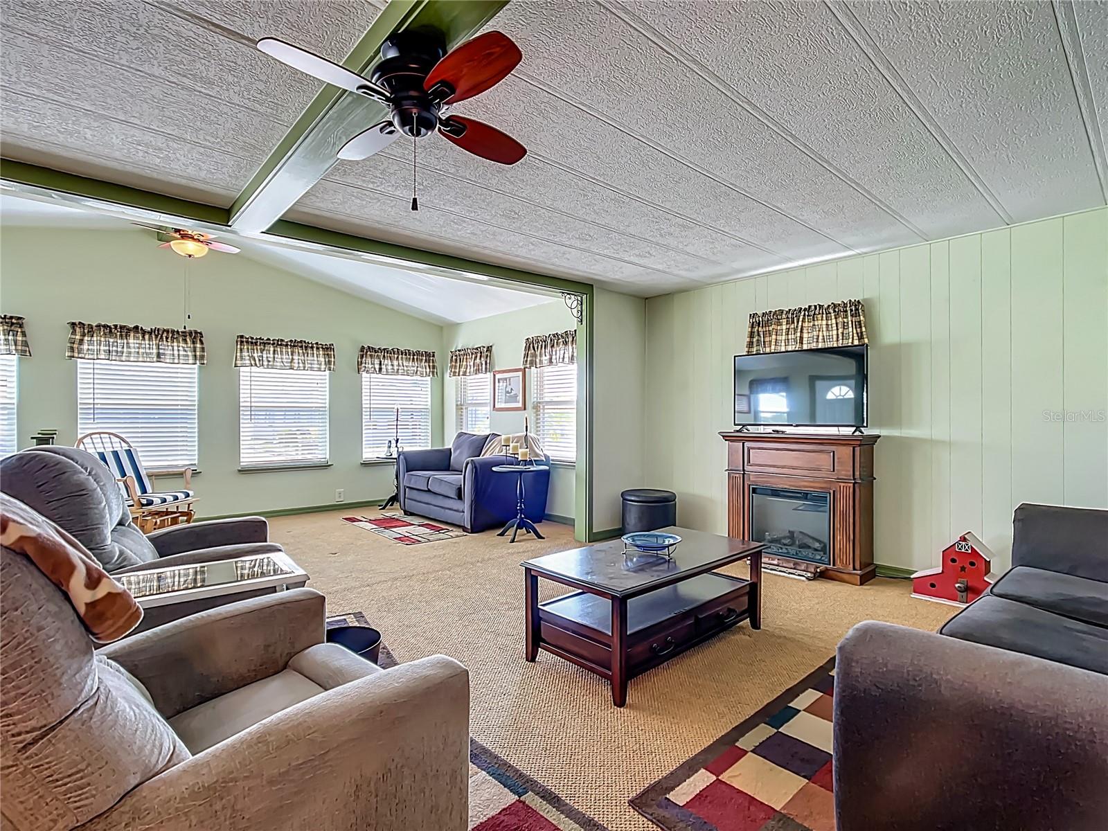 6739 KENSINGTON DR NE, WINTER HAVEN, FL, 33881