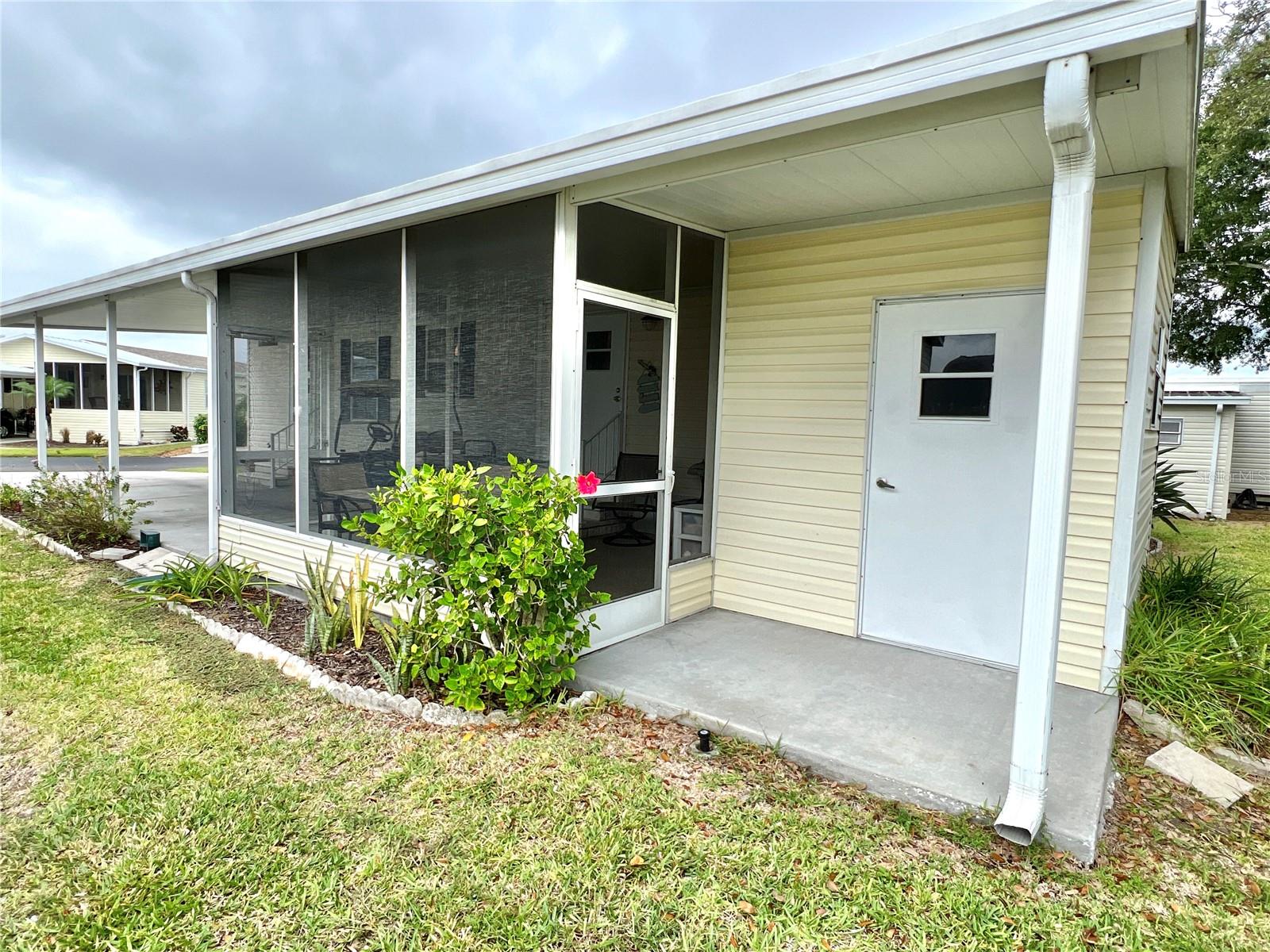 7107 MOUNT ESSEX DR NE #520, ST PETERSBURG, FL, 33702