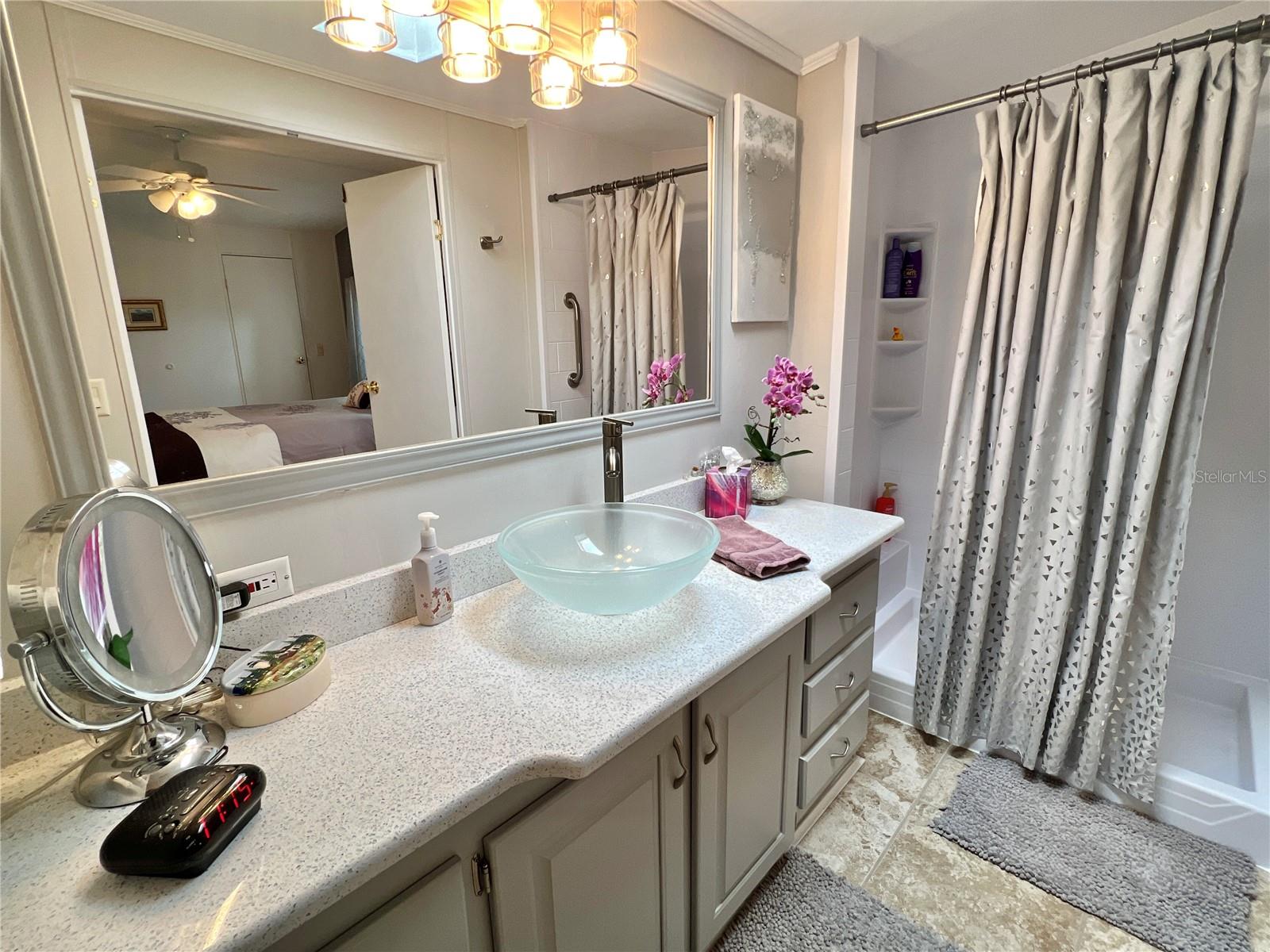 7107 MOUNT ESSEX DR NE #520, ST PETERSBURG, FL, 33702