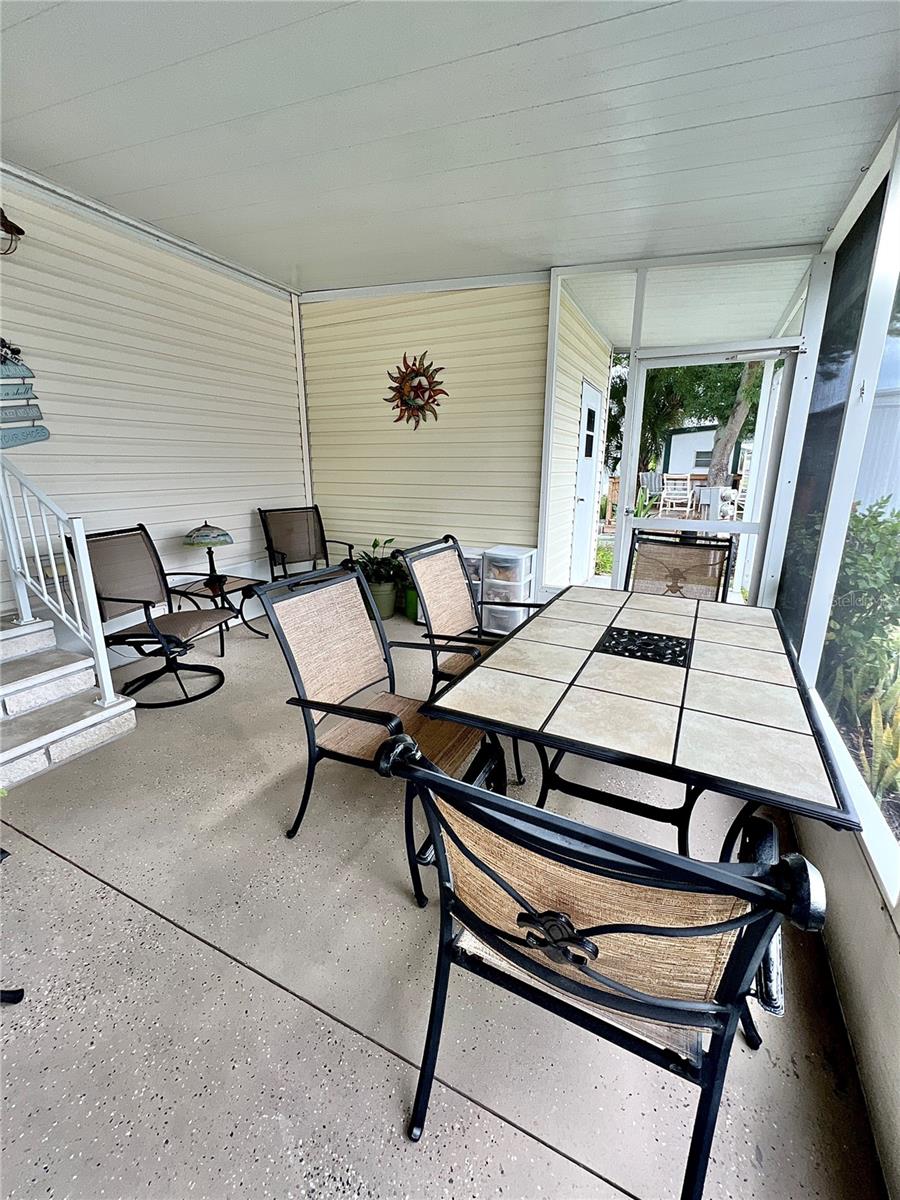 7107 MOUNT ESSEX DR NE #520, ST PETERSBURG, FL, 33702