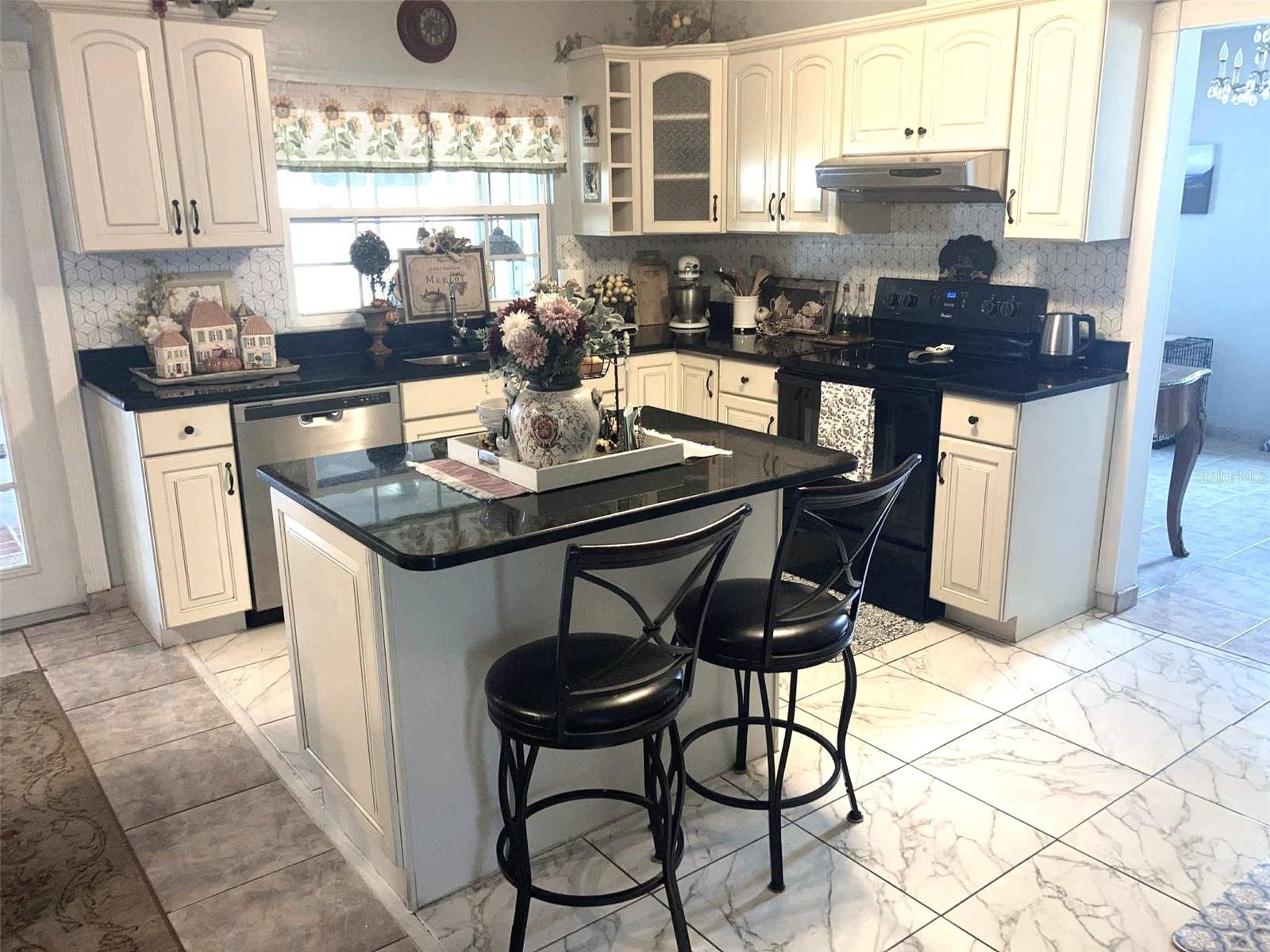 912 62ND STREET CT W, BRADENTON, FL, 34209