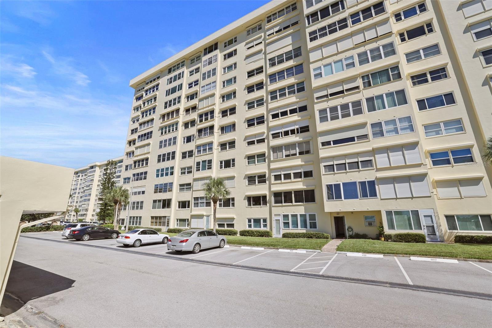 4550 COVE CIR #207, ST PETERSBURG, FL, 33708