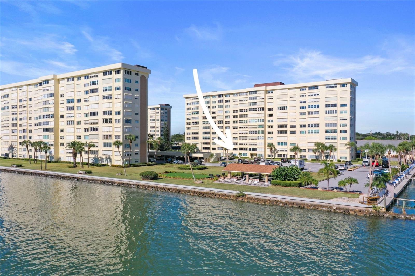 4550 COVE CIR #207, ST PETERSBURG, FL, 33708