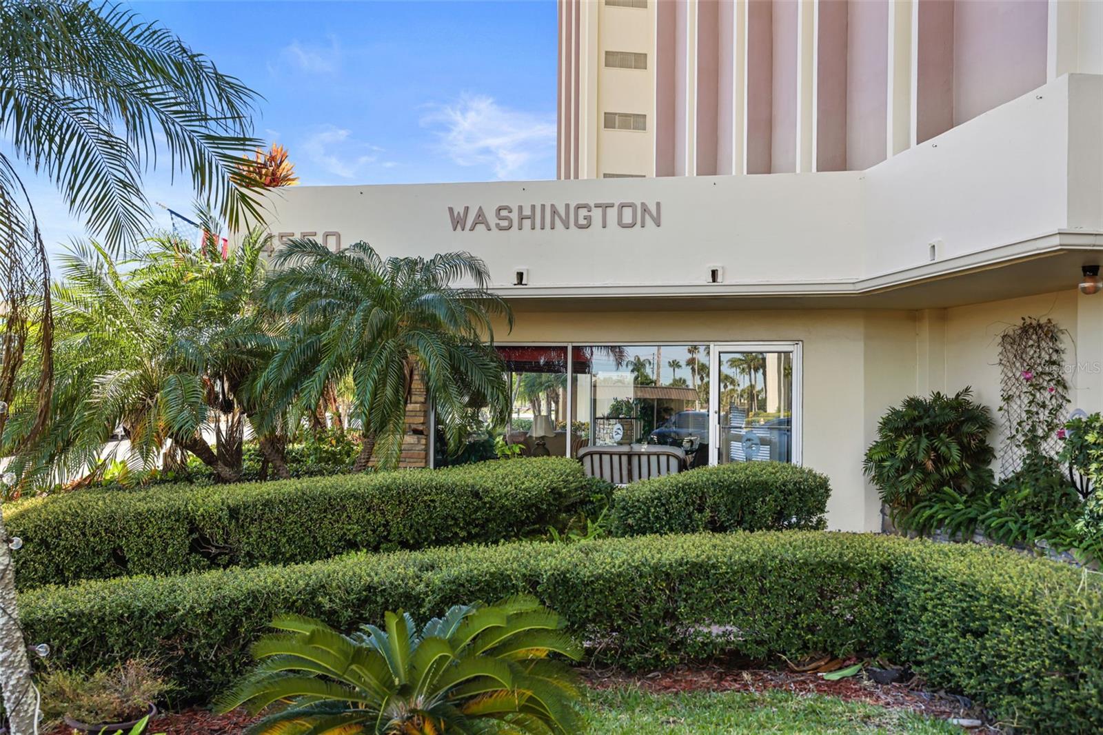 4550 COVE CIR #207, ST PETERSBURG, FL, 33708