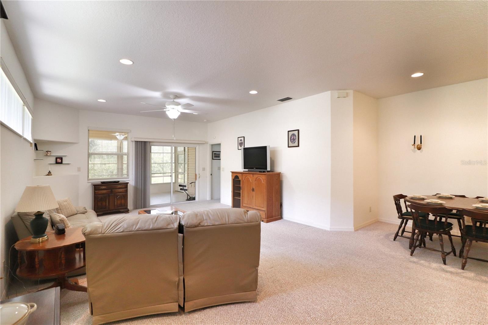 5433 SIR CHURCHILL DR, LEESBURG, FL, 34748