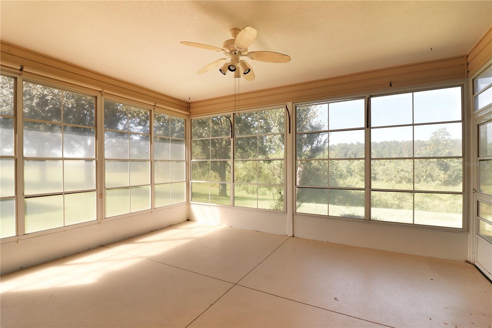 5433 SIR CHURCHILL DR, LEESBURG, FL, 34748