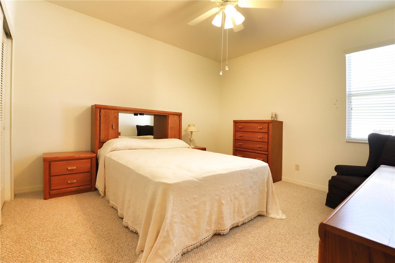 5433 SIR CHURCHILL DR, LEESBURG, FL, 34748