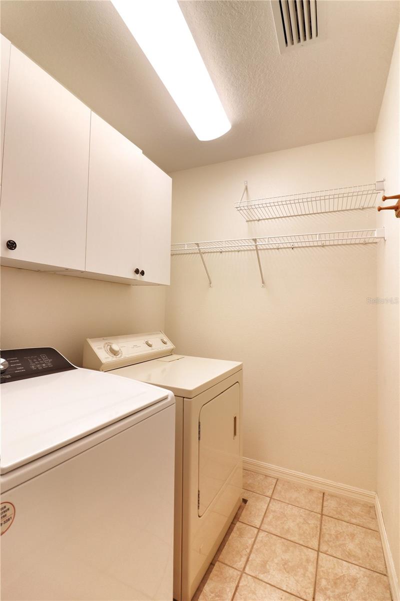 5433 SIR CHURCHILL DR, LEESBURG, FL, 34748