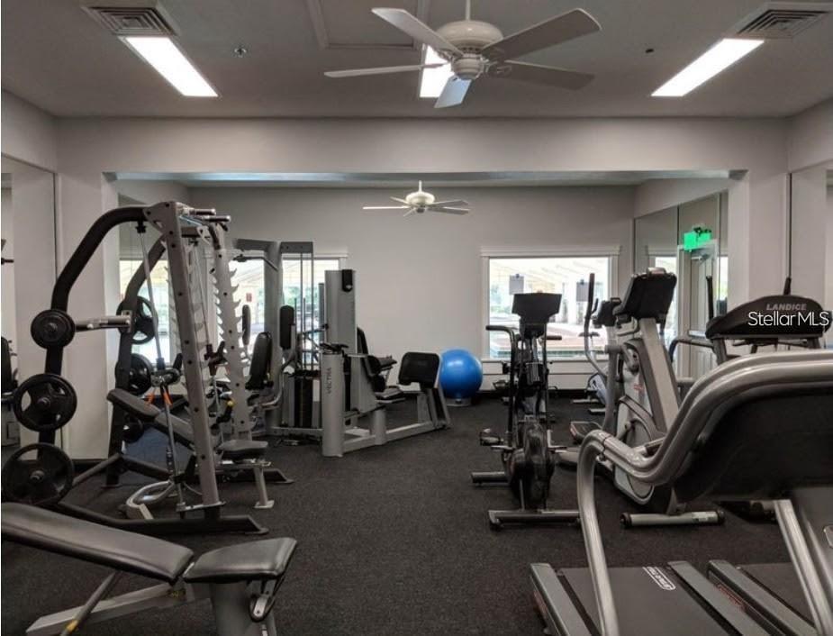 5433 SIR CHURCHILL DR, LEESBURG, FL, 34748