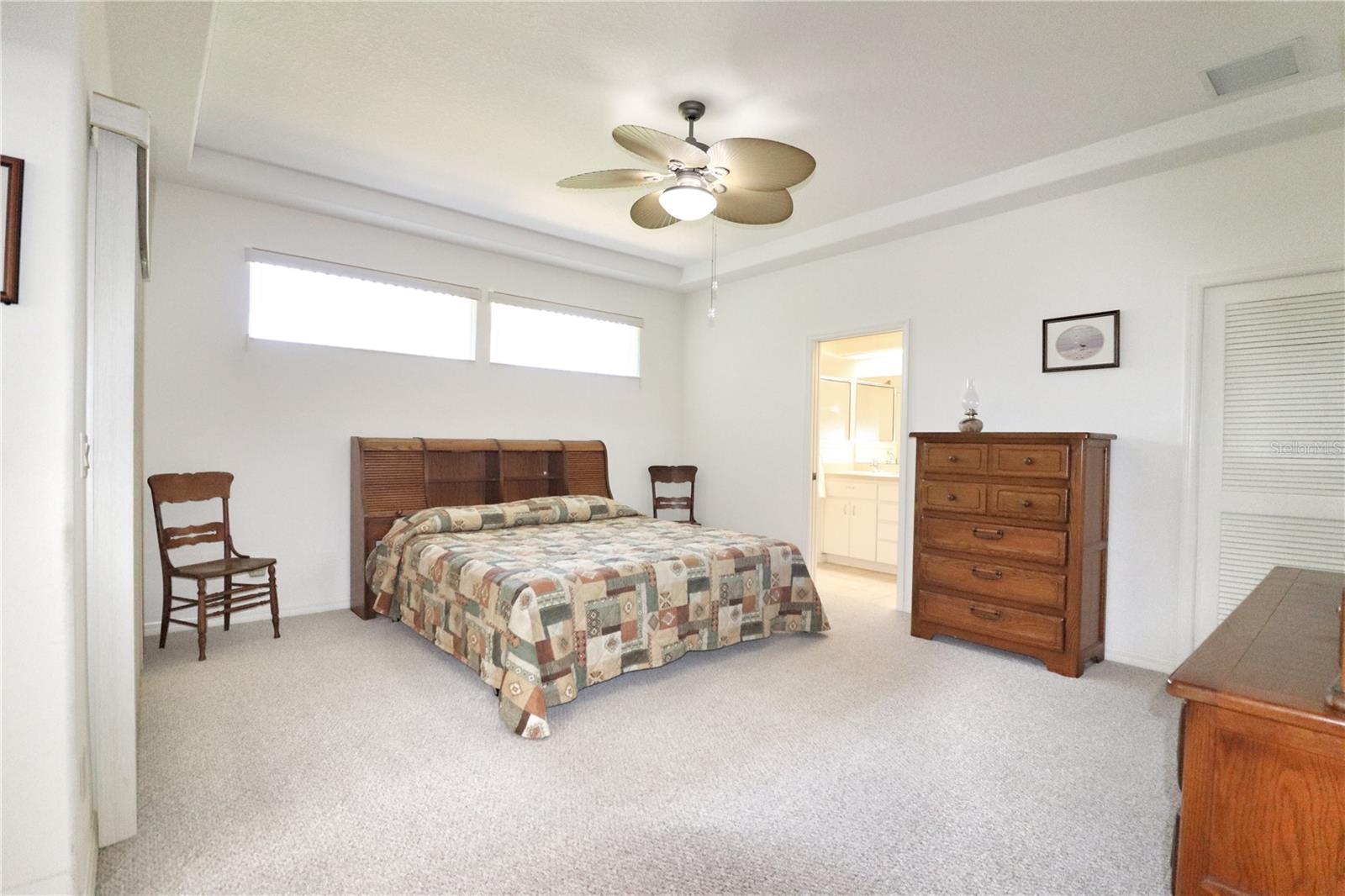 5433 SIR CHURCHILL DR, LEESBURG, FL, 34748