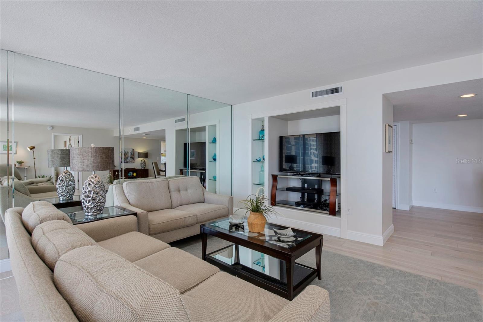 4200 N OCEAN DR #2-1602, RIVIERA BEACH, FL, 33404