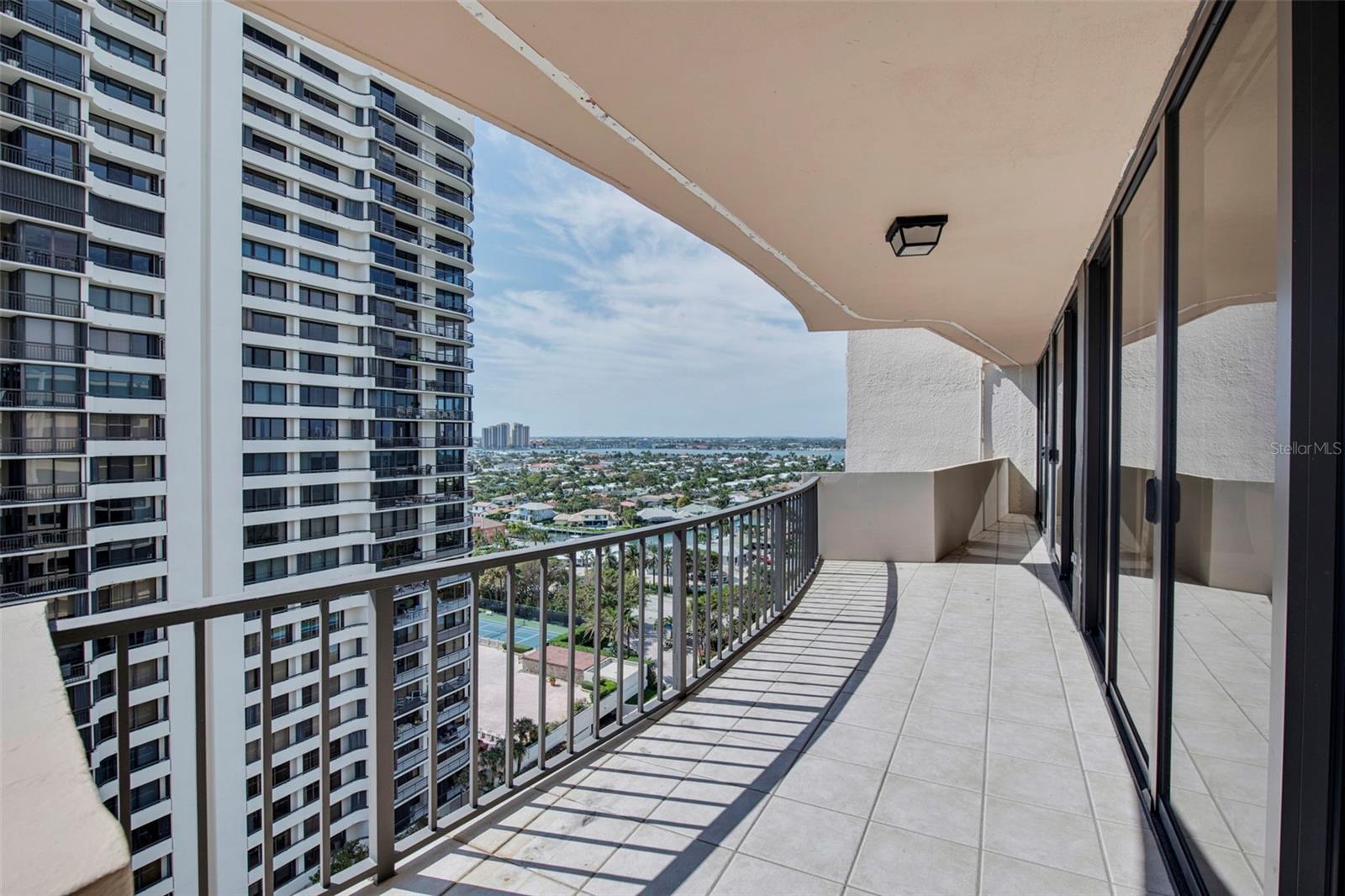 4200 N OCEAN DR #2-1602, RIVIERA BEACH, FL, 33404