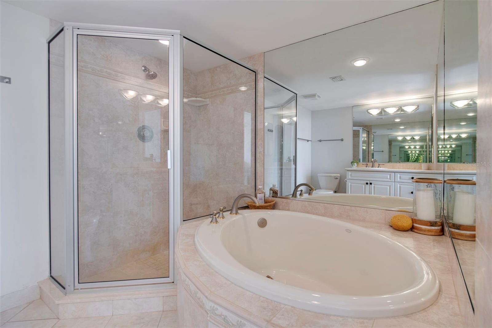 4200 N OCEAN DR #2-1602, RIVIERA BEACH, FL, 33404