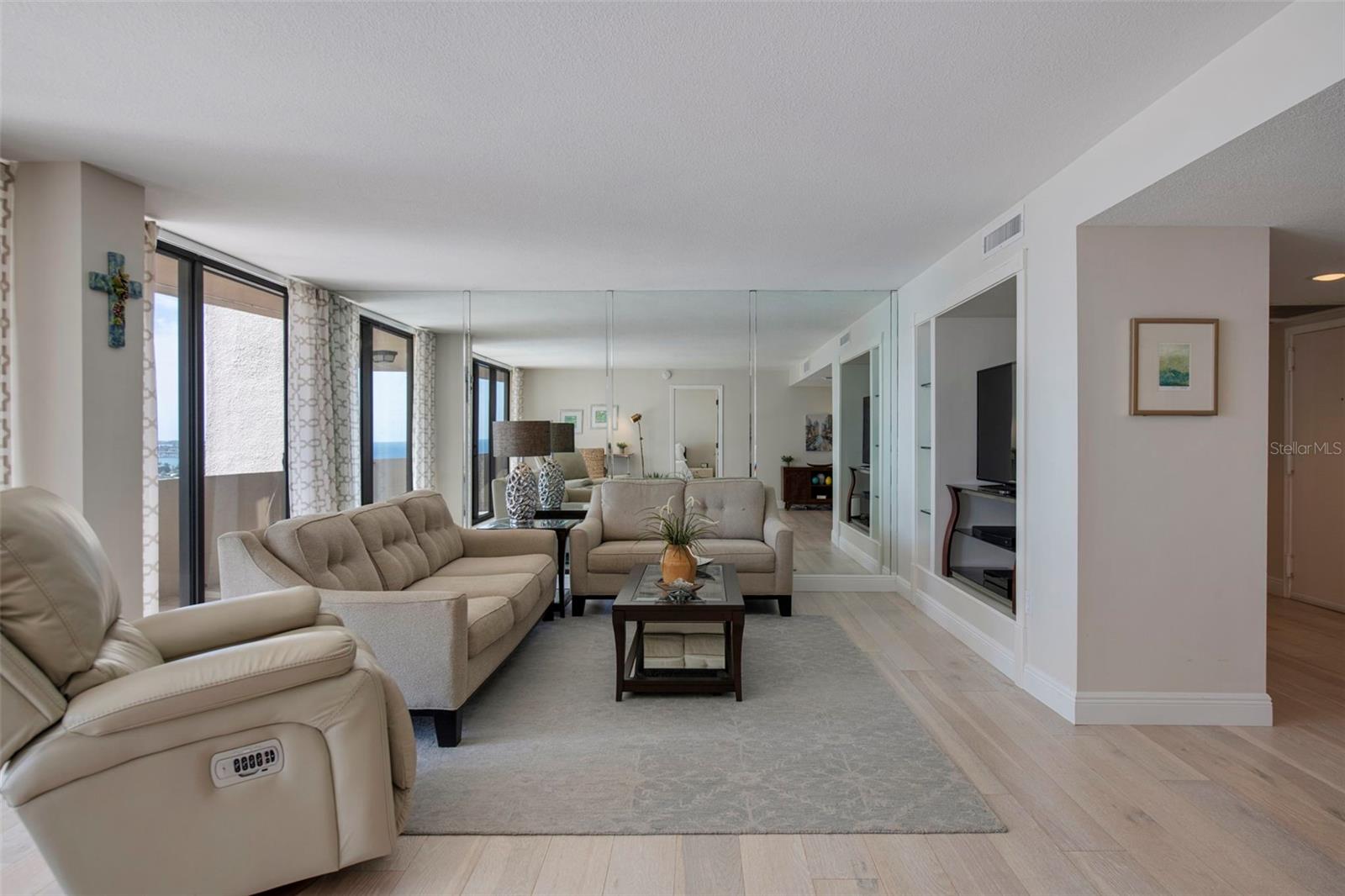 4200 N OCEAN DR #2-1602, RIVIERA BEACH, FL, 33404