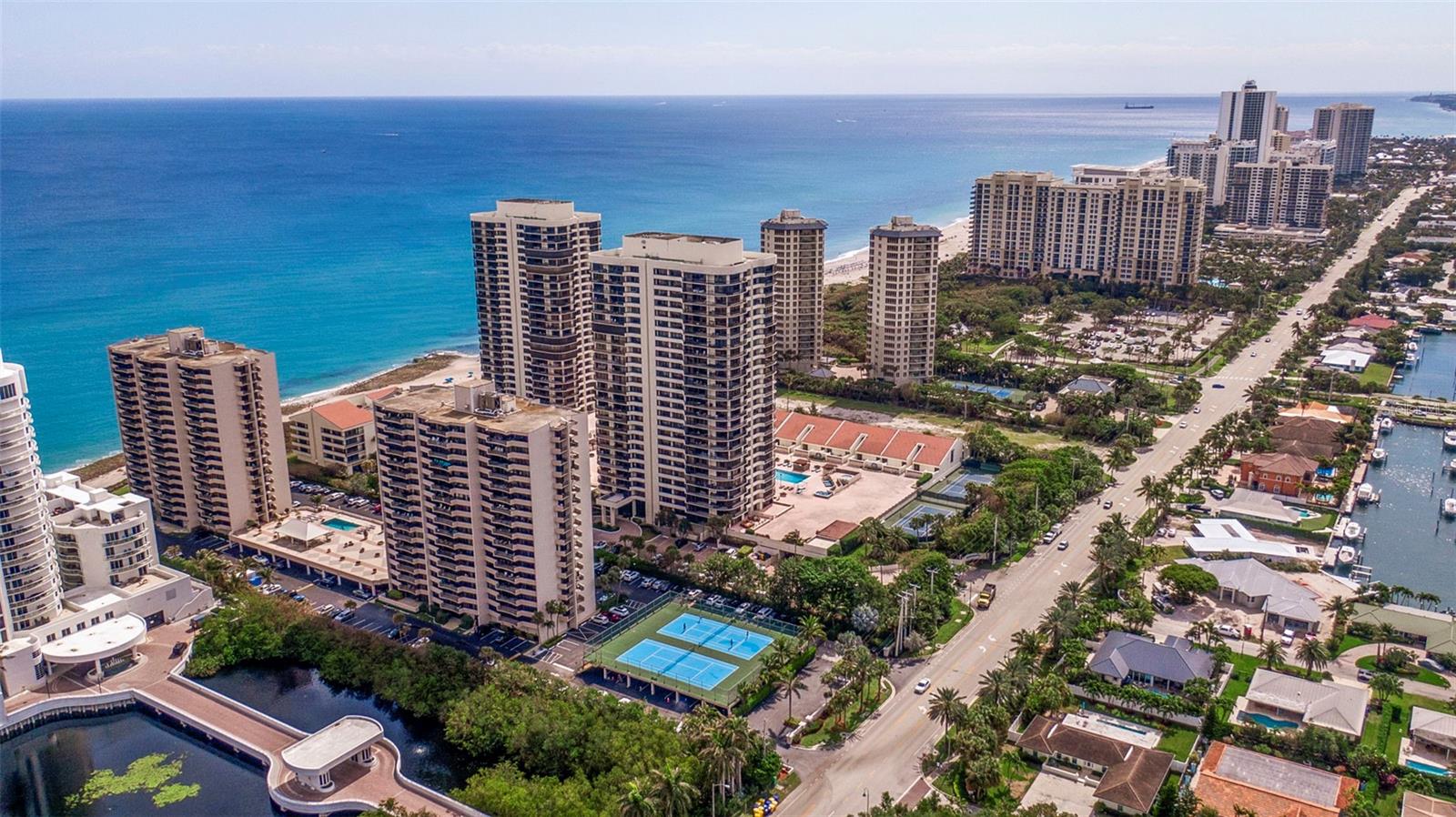 4200 N OCEAN DR #2-1602, RIVIERA BEACH, FL, 33404