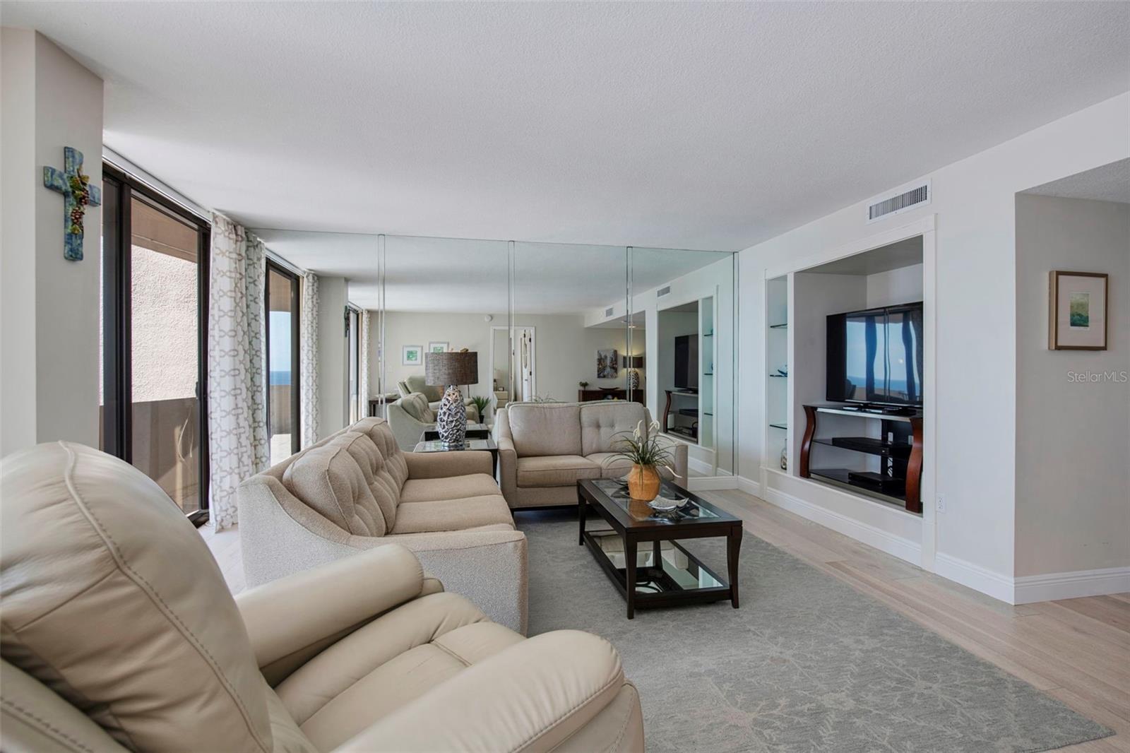 4200 N OCEAN DR #2-1602, RIVIERA BEACH, FL, 33404