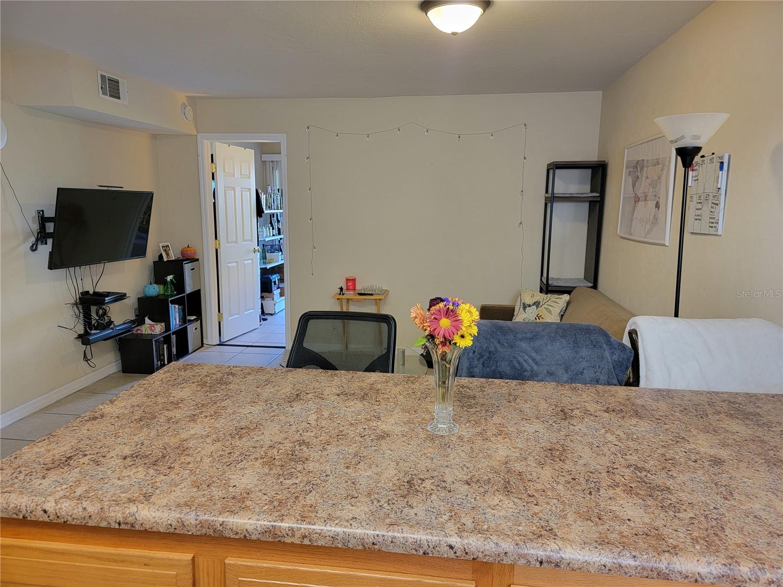 2811 SW ARCHER RD #X-207, GAINESVILLE, FL, 32608