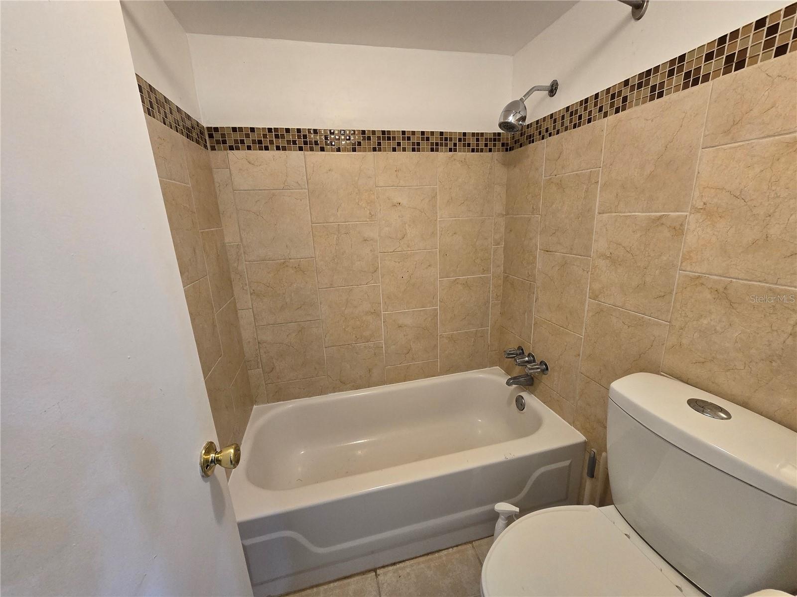 2811 SW ARCHER RD #X-207, GAINESVILLE, FL, 32608