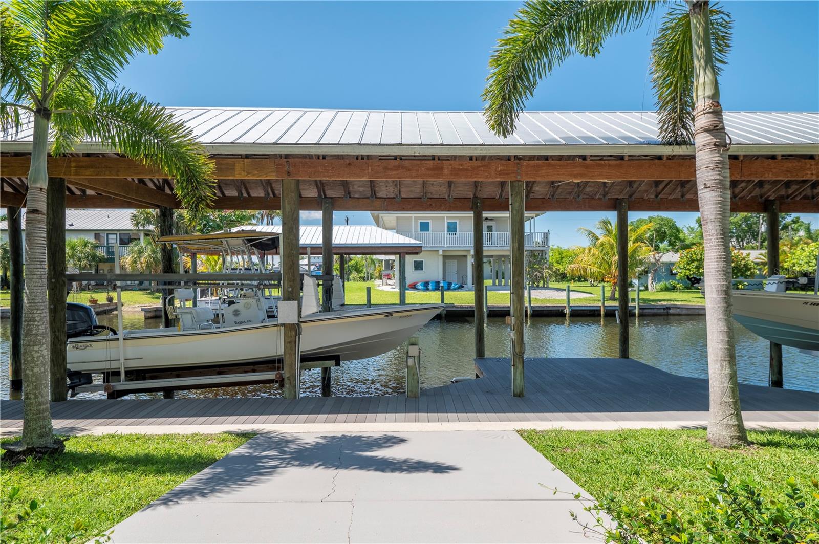24261 CAPTAIN KIDD BLVD, PUNTA GORDA, FL, 33955
