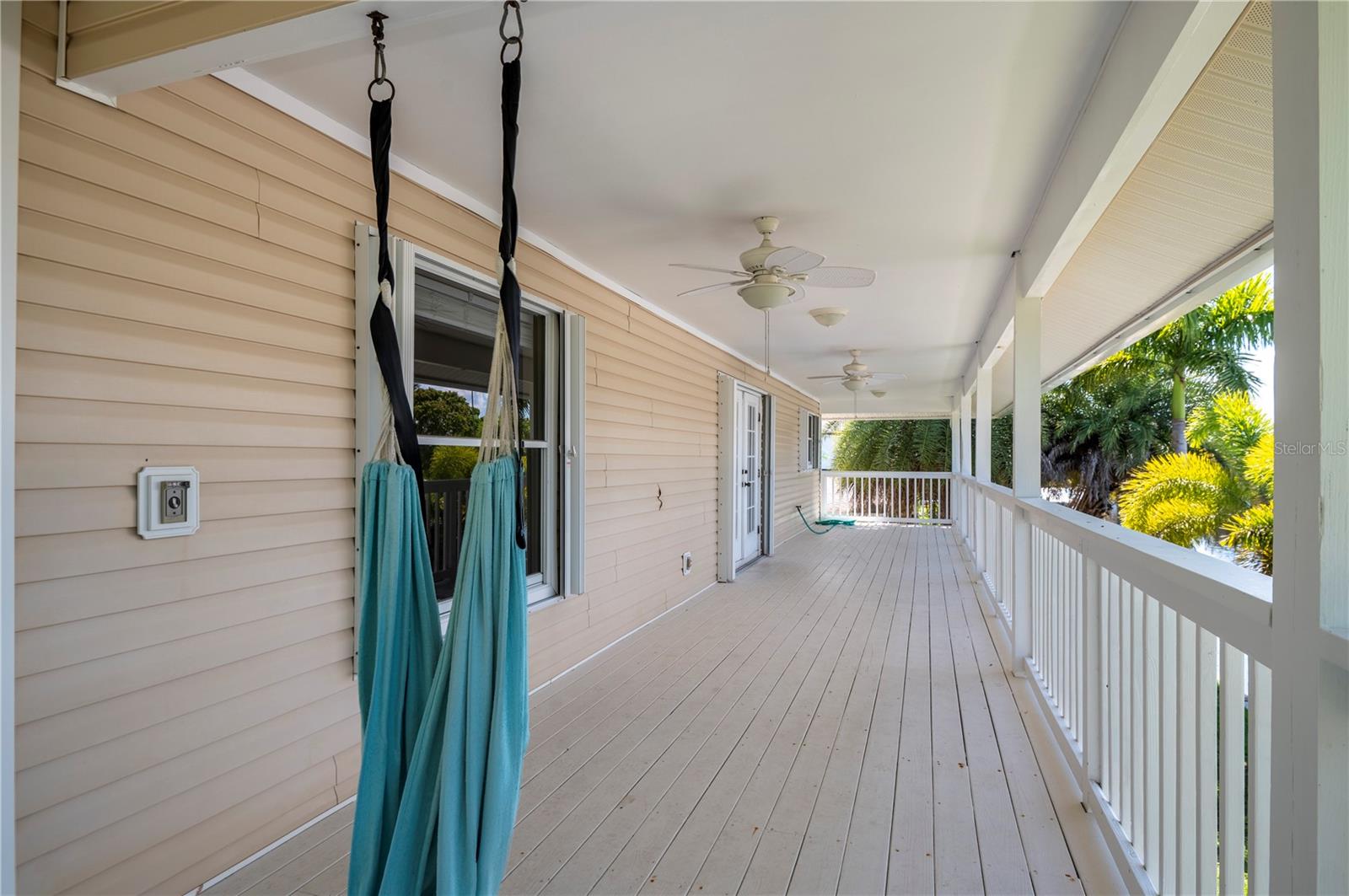 24261 CAPTAIN KIDD BLVD, PUNTA GORDA, FL, 33955