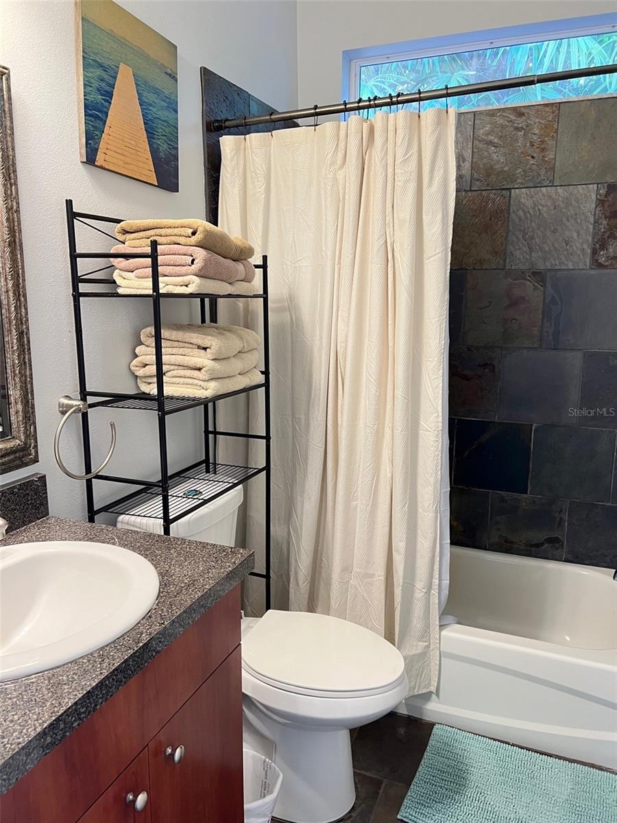 2043 ROSELAWN ST, SARASOTA, FL, 34231