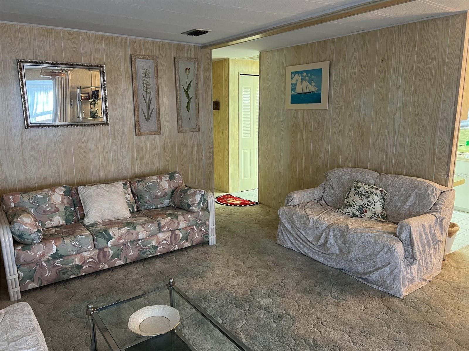 201 ROYAL PALM CIR, LARGO, FL, 33778