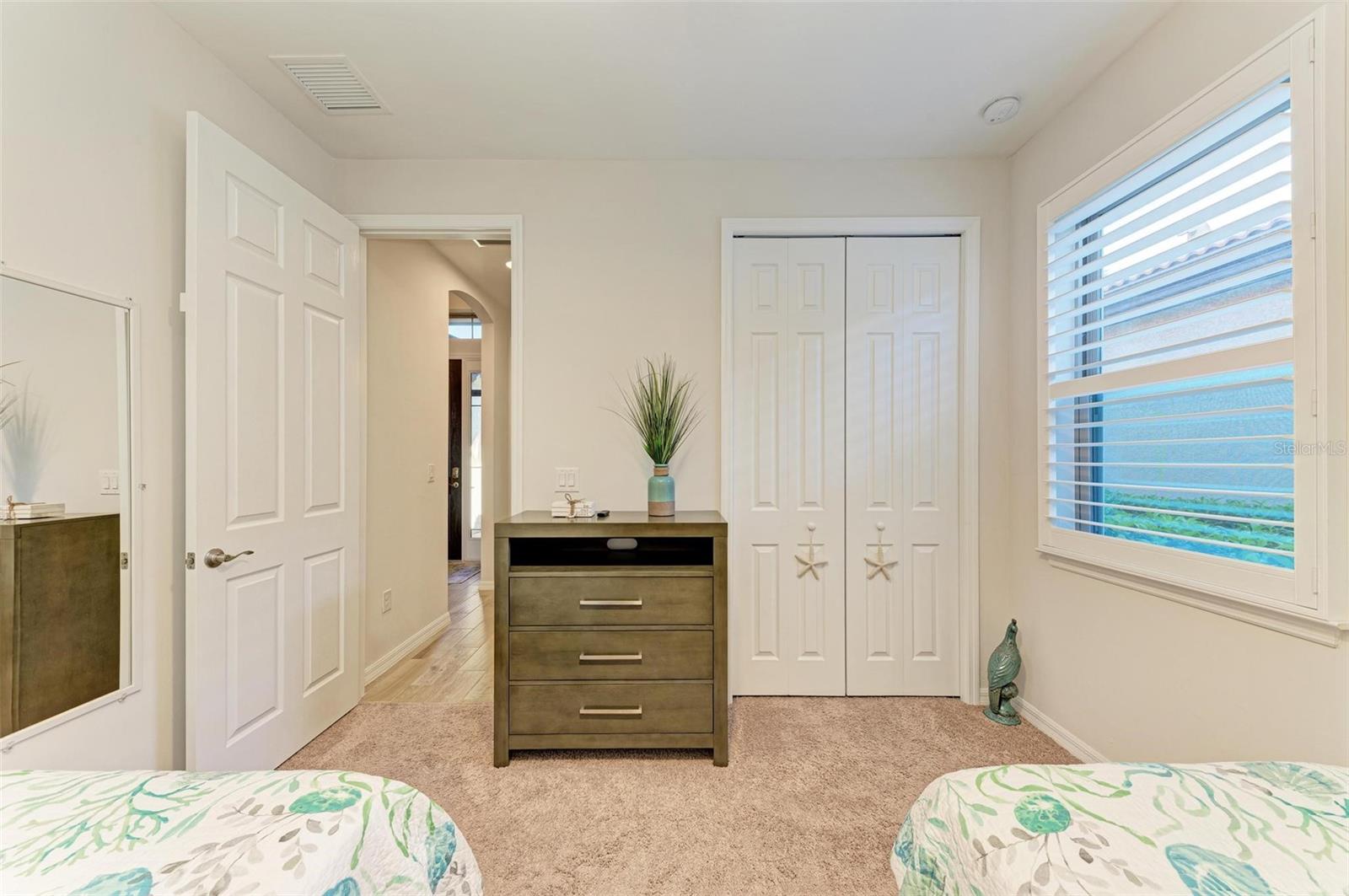 228 MARAVIYA BLVD, NOKOMIS, FL, 34275