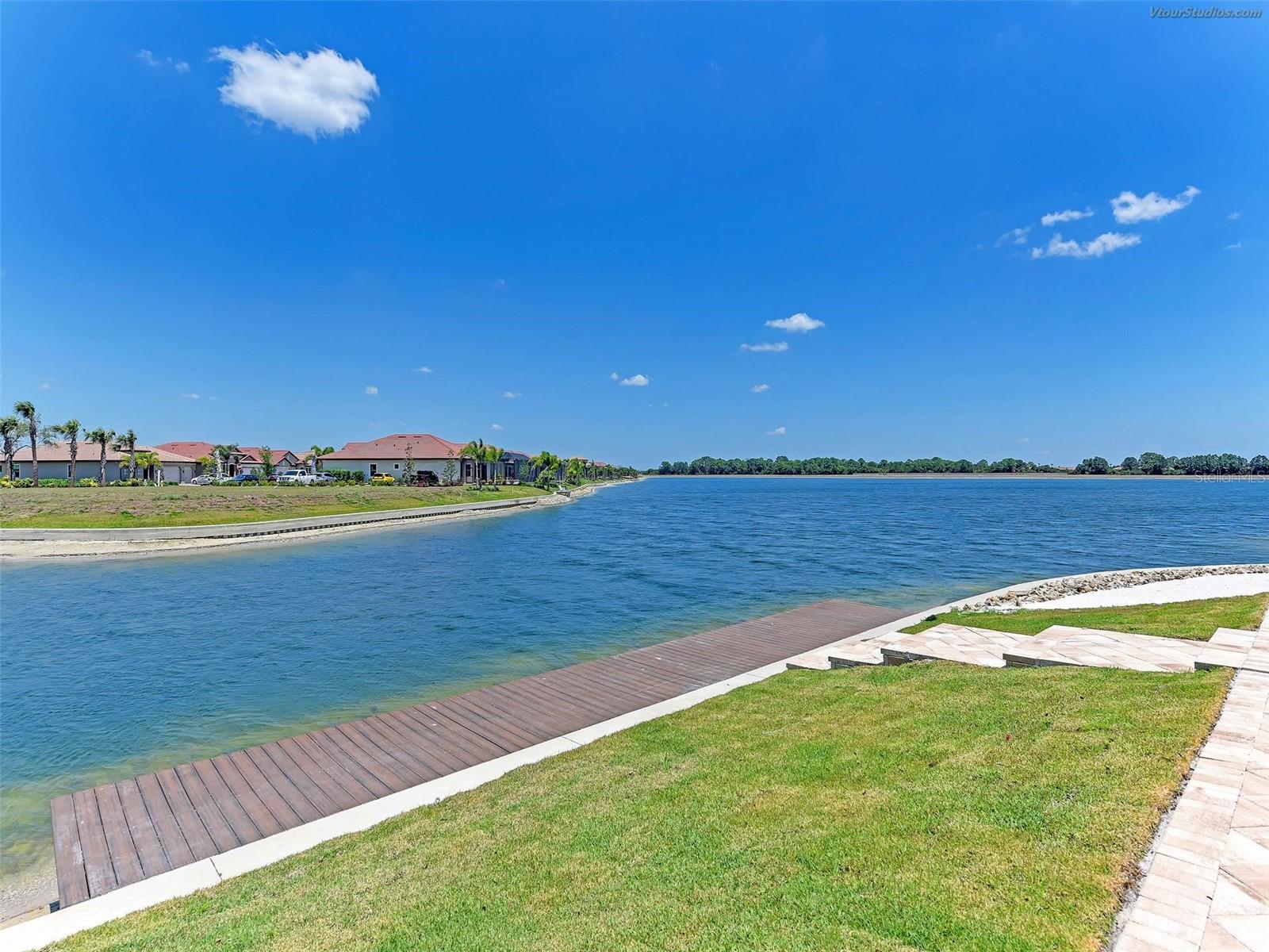 228 MARAVIYA BLVD, NOKOMIS, FL, 34275