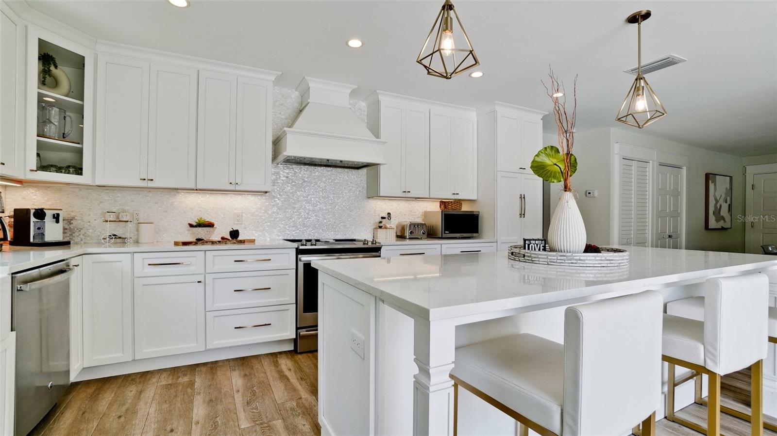 676 KEY ROYALE DRIVE, HOLMES BEACH, FL, 34217