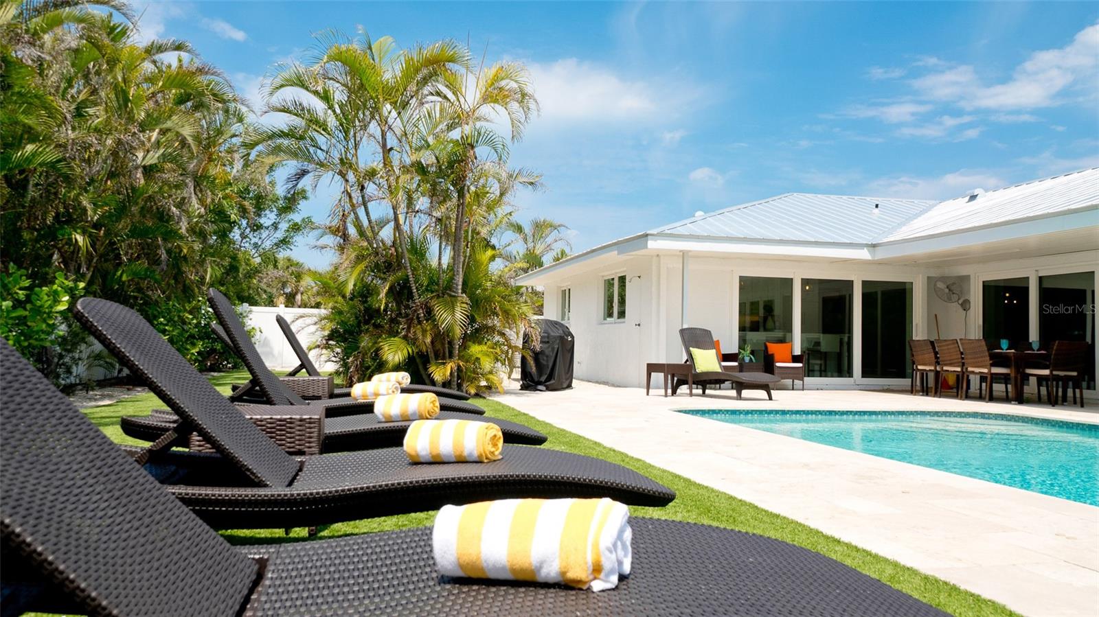 676 KEY ROYALE DRIVE, HOLMES BEACH, FL, 34217