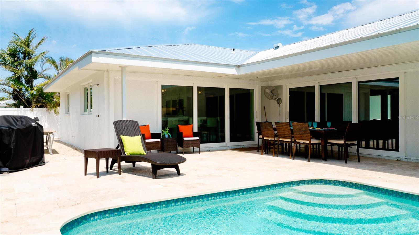 676 KEY ROYALE DRIVE, HOLMES BEACH, FL, 34217