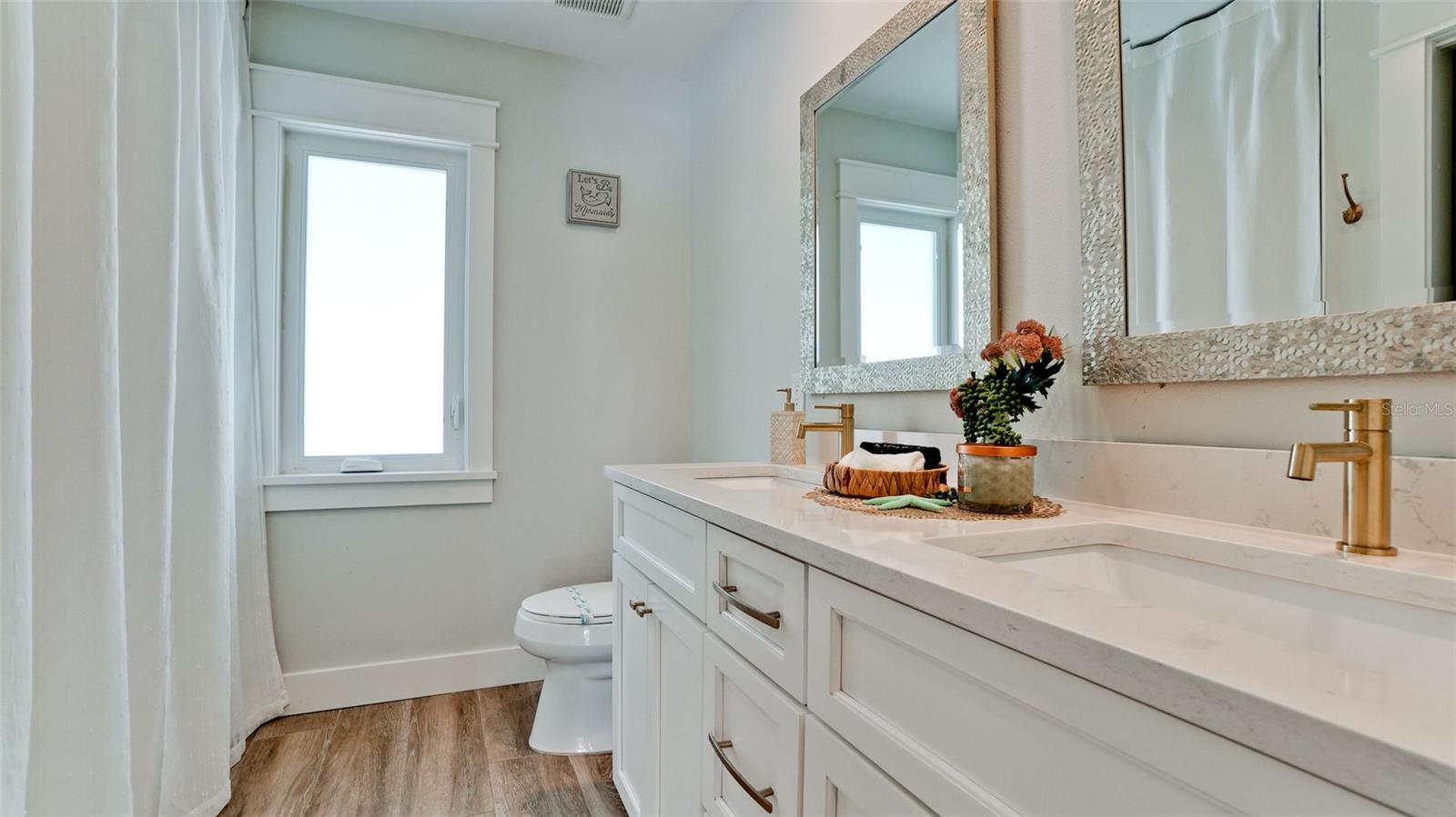 676 KEY ROYALE DRIVE, HOLMES BEACH, FL, 34217