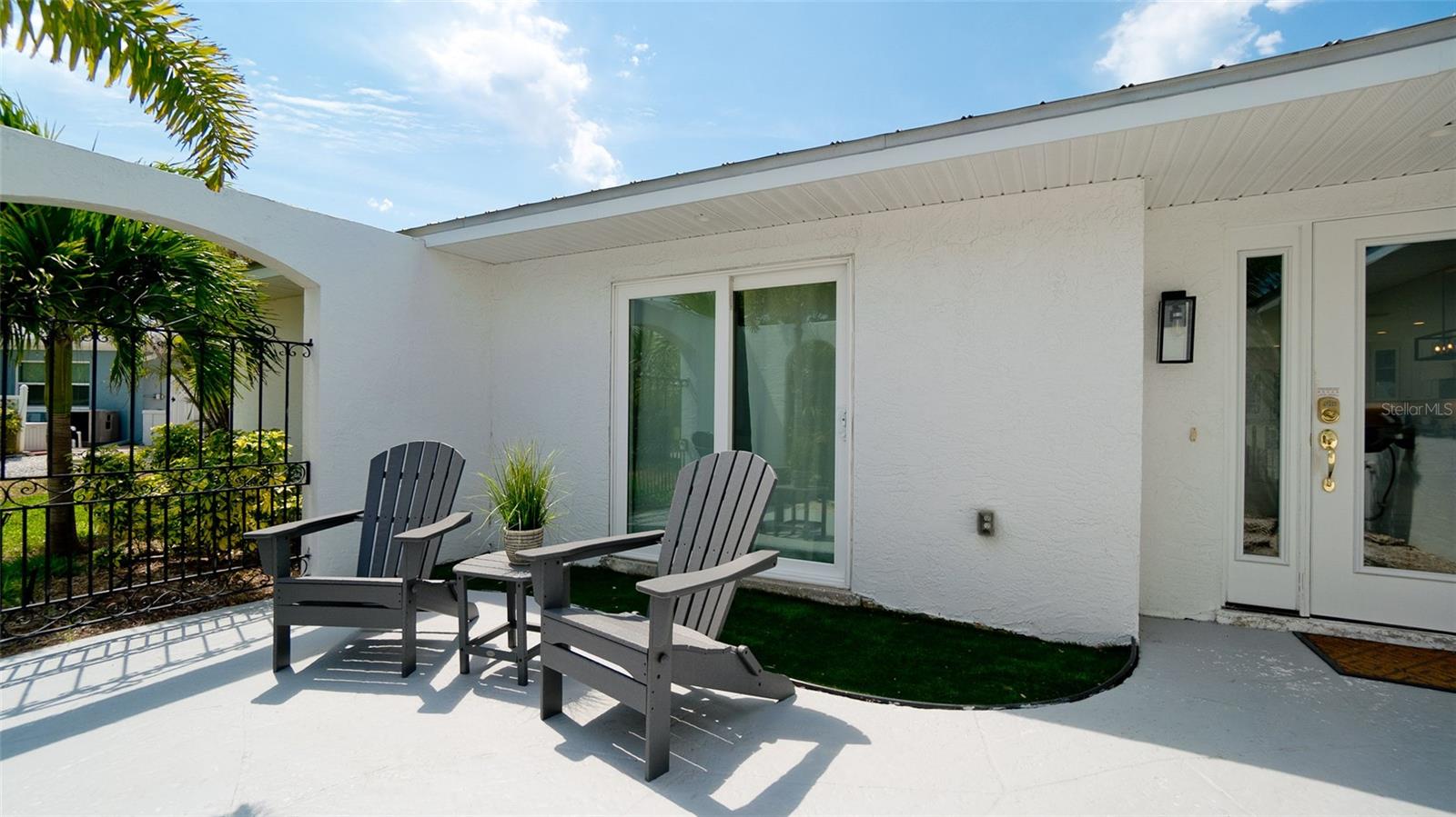 676 KEY ROYALE DRIVE, HOLMES BEACH, FL, 34217