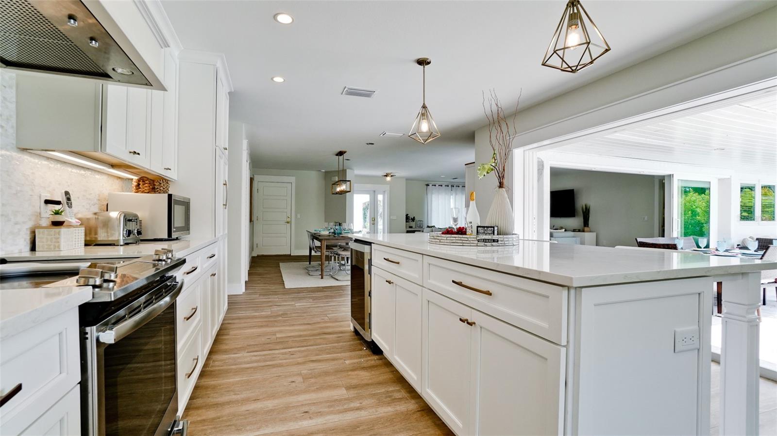 676 KEY ROYALE DRIVE, HOLMES BEACH, FL, 34217