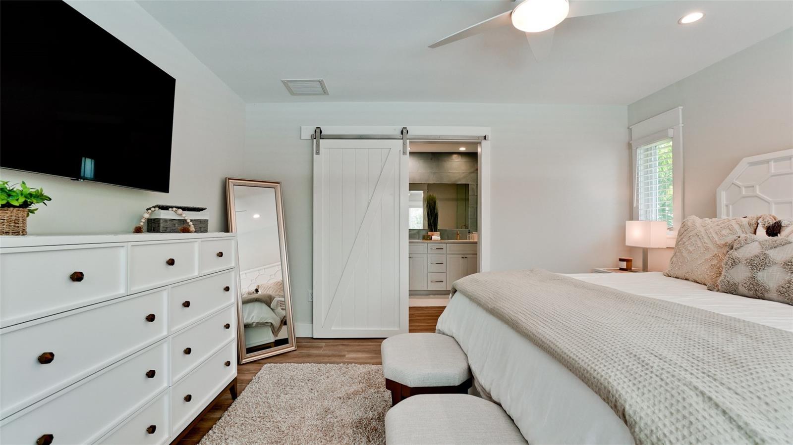676 KEY ROYALE DRIVE, HOLMES BEACH, FL, 34217