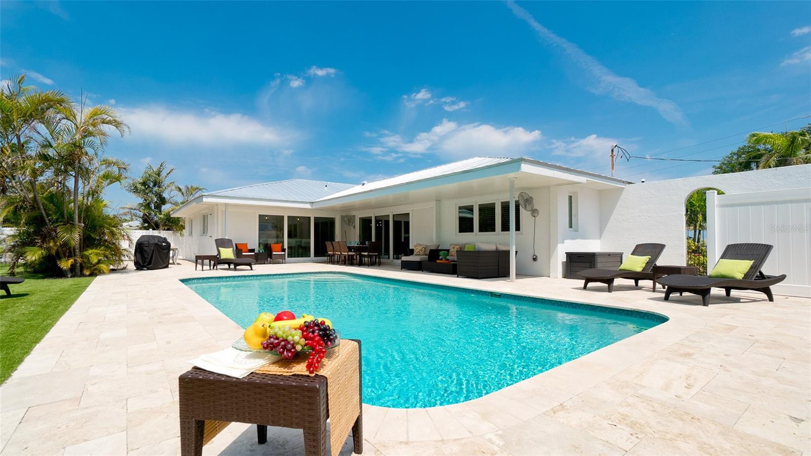 676 KEY ROYALE DRIVE, HOLMES BEACH, FL, 34217