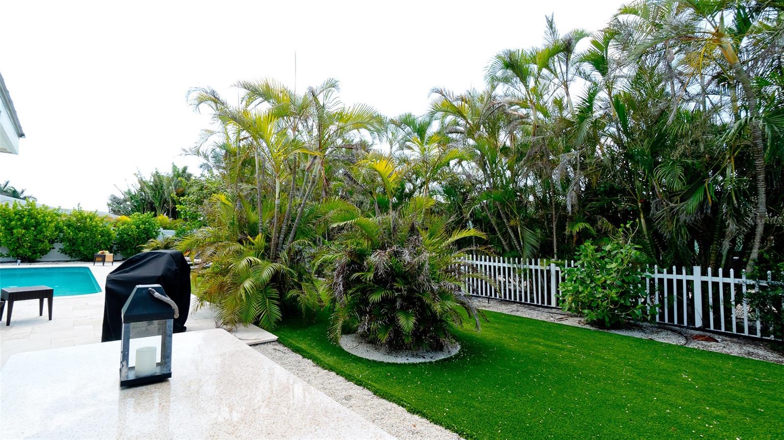 676 KEY ROYALE DRIVE, HOLMES BEACH, FL, 34217