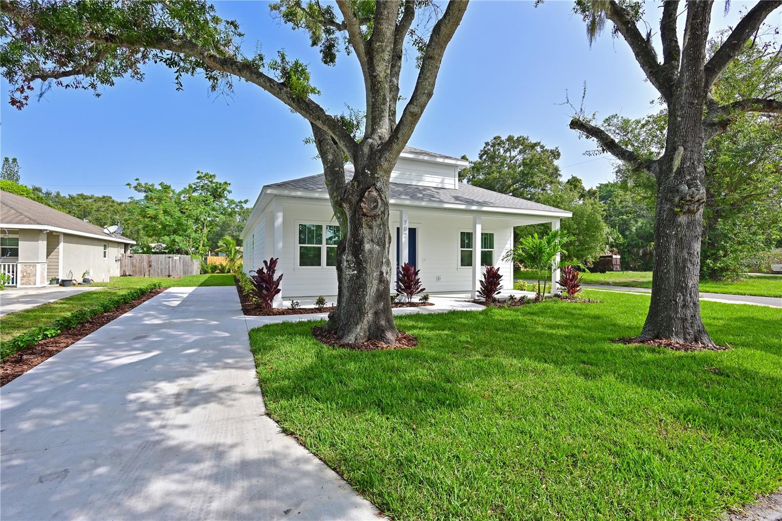 702 23RD AVE W, BRADENTON, FL, 34205